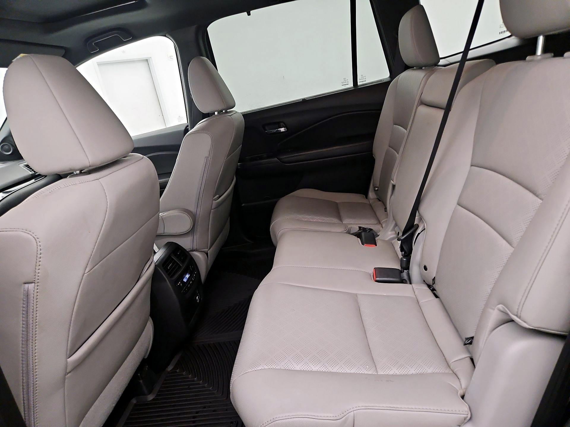 Thumbnail: 2019 Honda Passport - 20