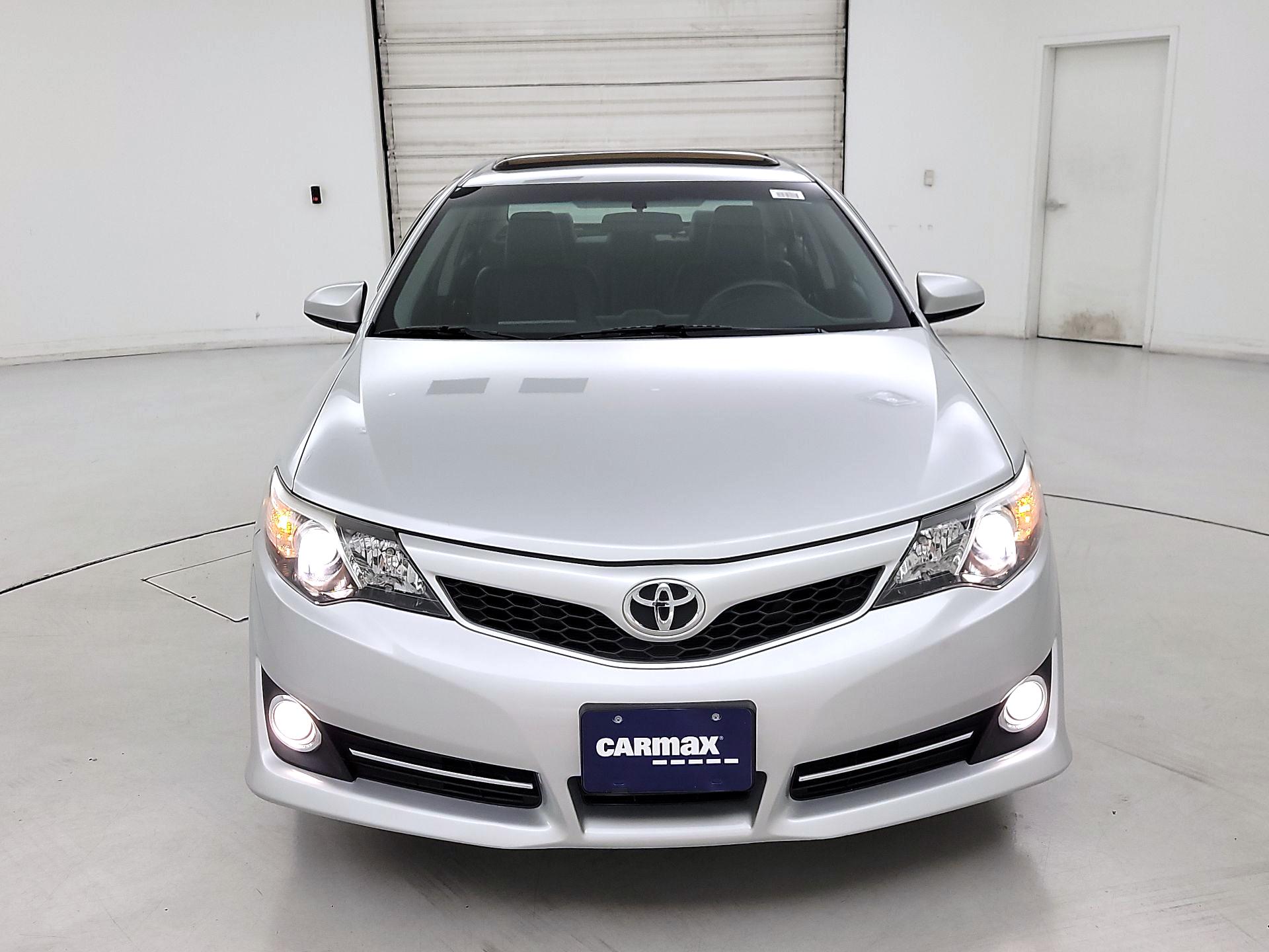 Thumbnail: 2014 Toyota Camry - 2