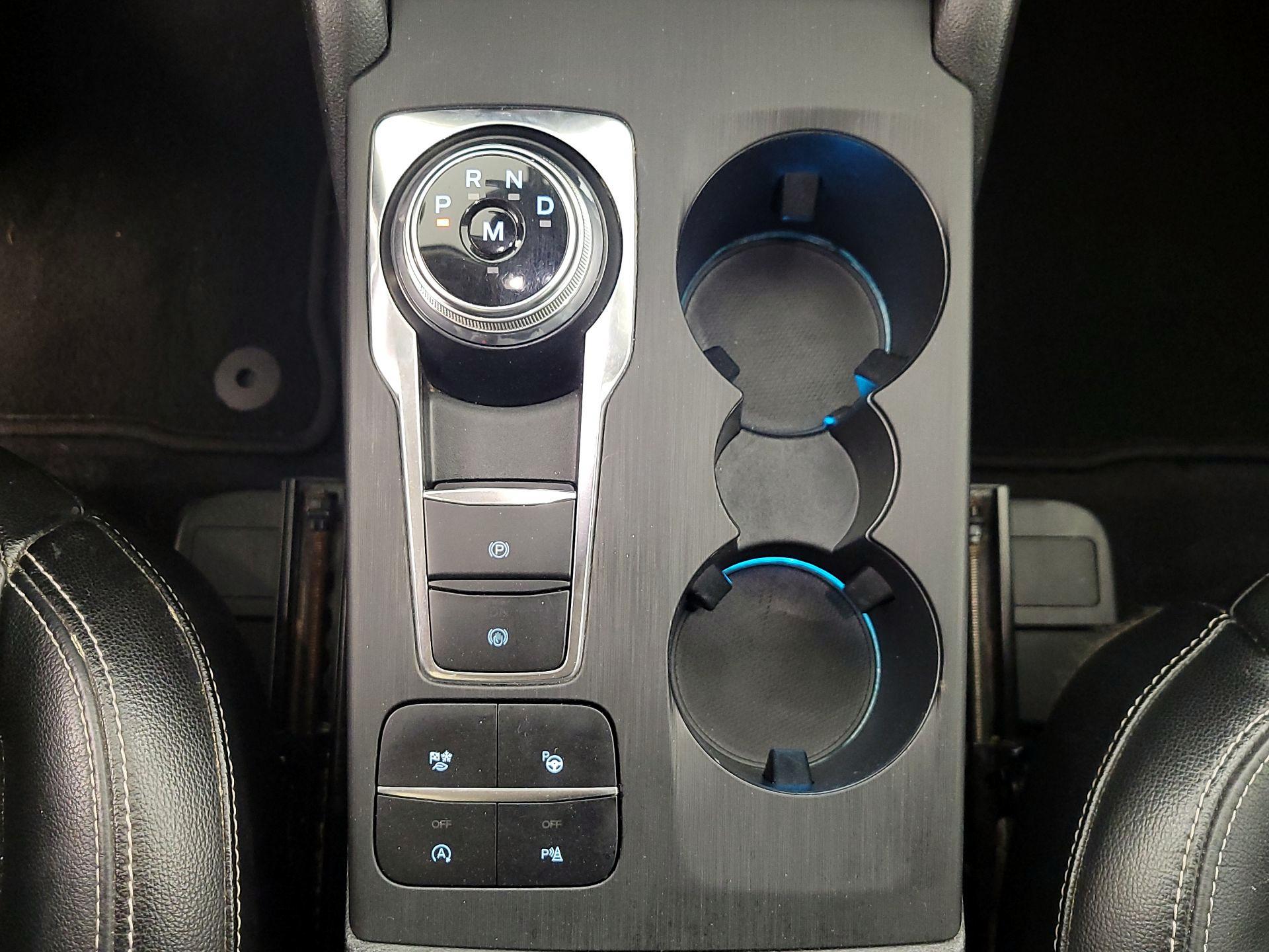 Thumbnail: 2020 Ford Escape - 18