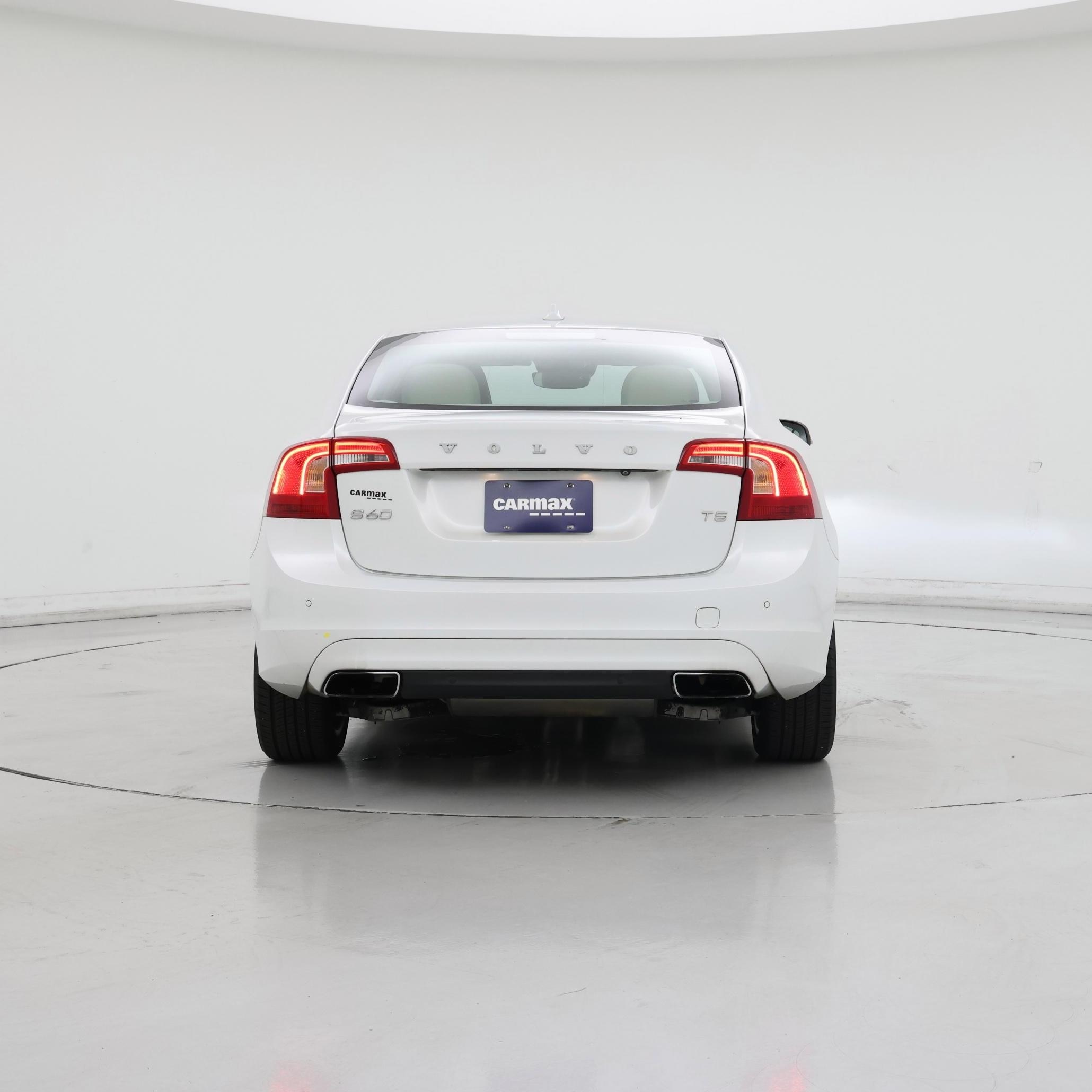 Thumbnail: 2015 Volvo S60 - 6