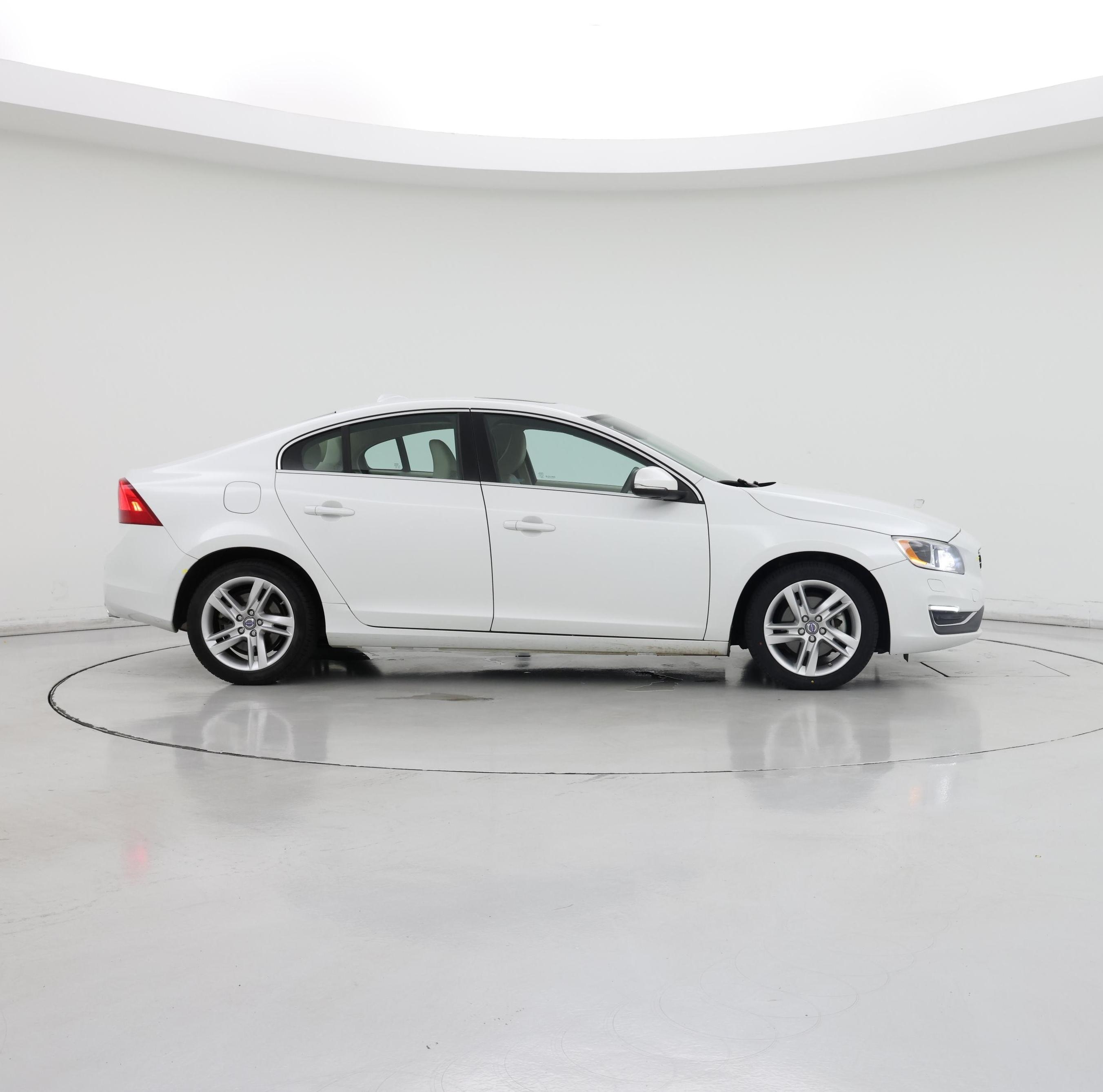 Thumbnail: 2015 Volvo S60 - 7