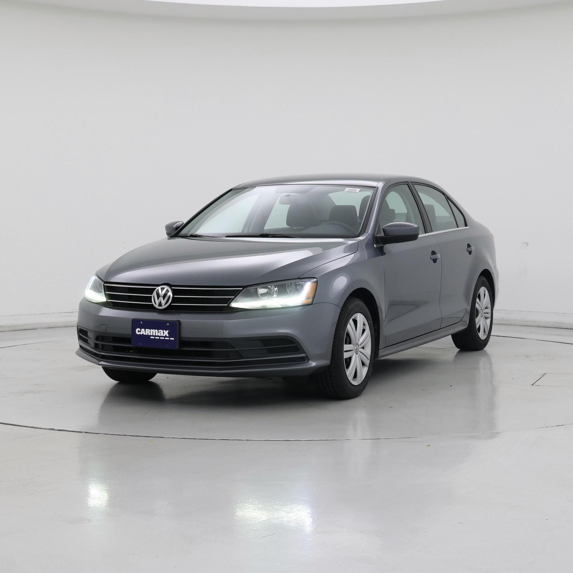 Thumbnail: 2017 Volkswagen Jetta - 4
