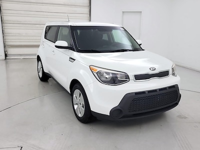 White 2016 Kia Soul
