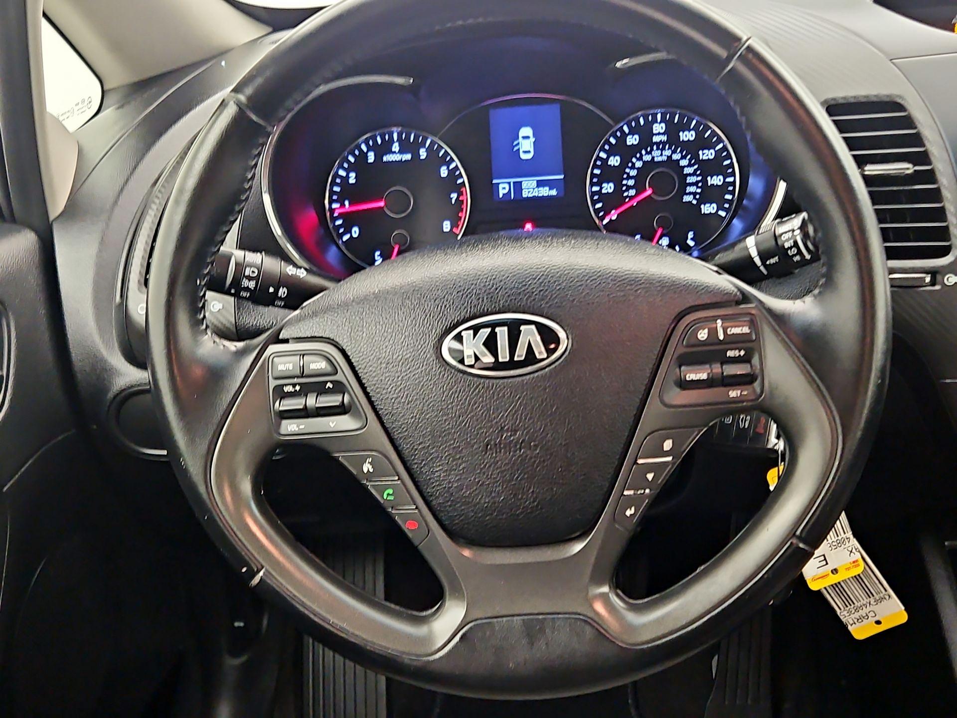 Thumbnail: 2014 Kia Forte - 10