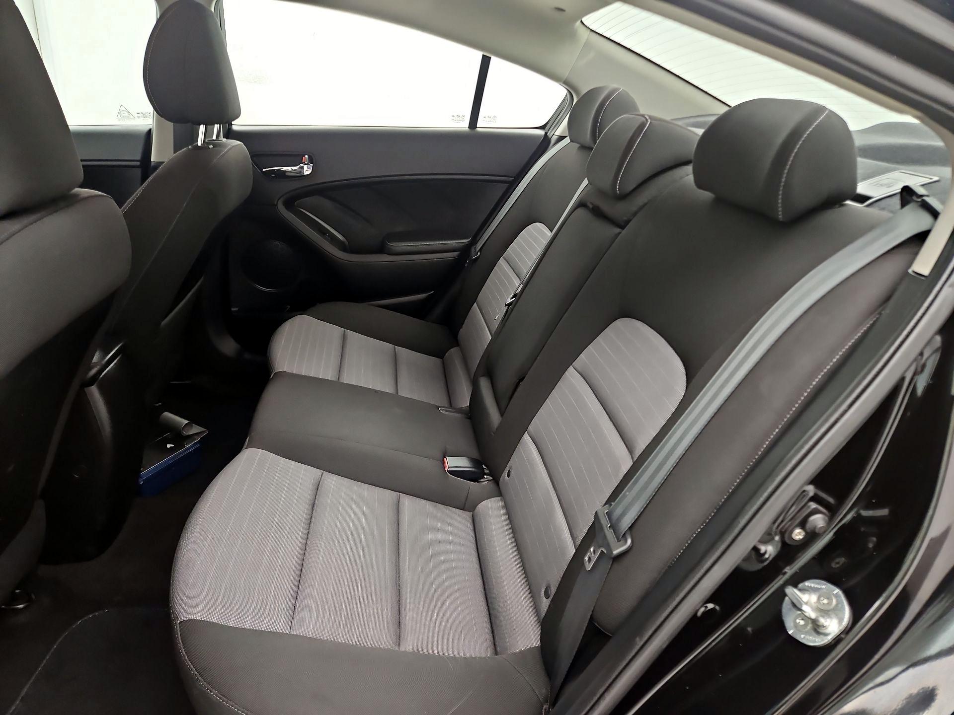 Thumbnail: 2014 Kia Forte - 19