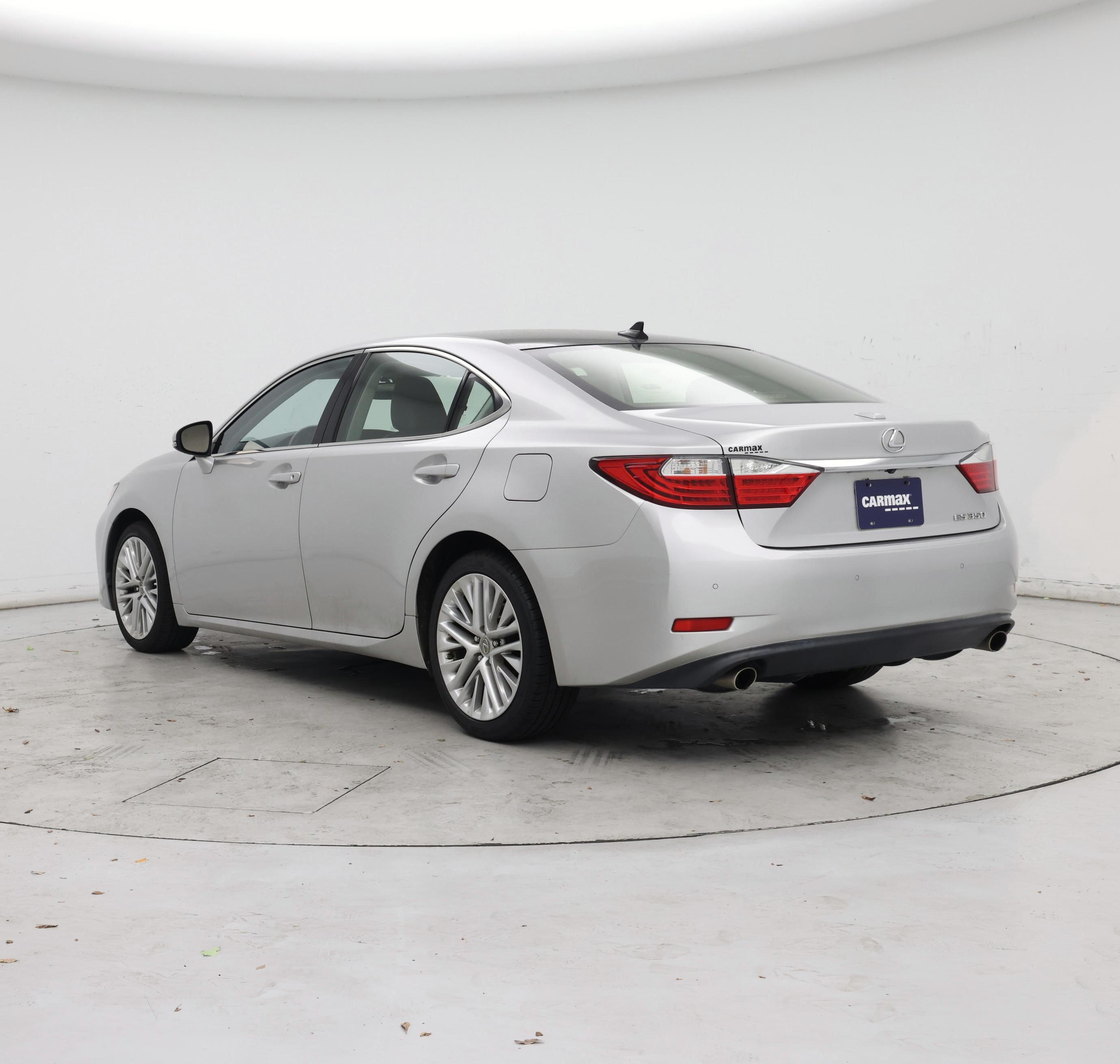 Thumbnail: 2014 Lexus ES - 2
