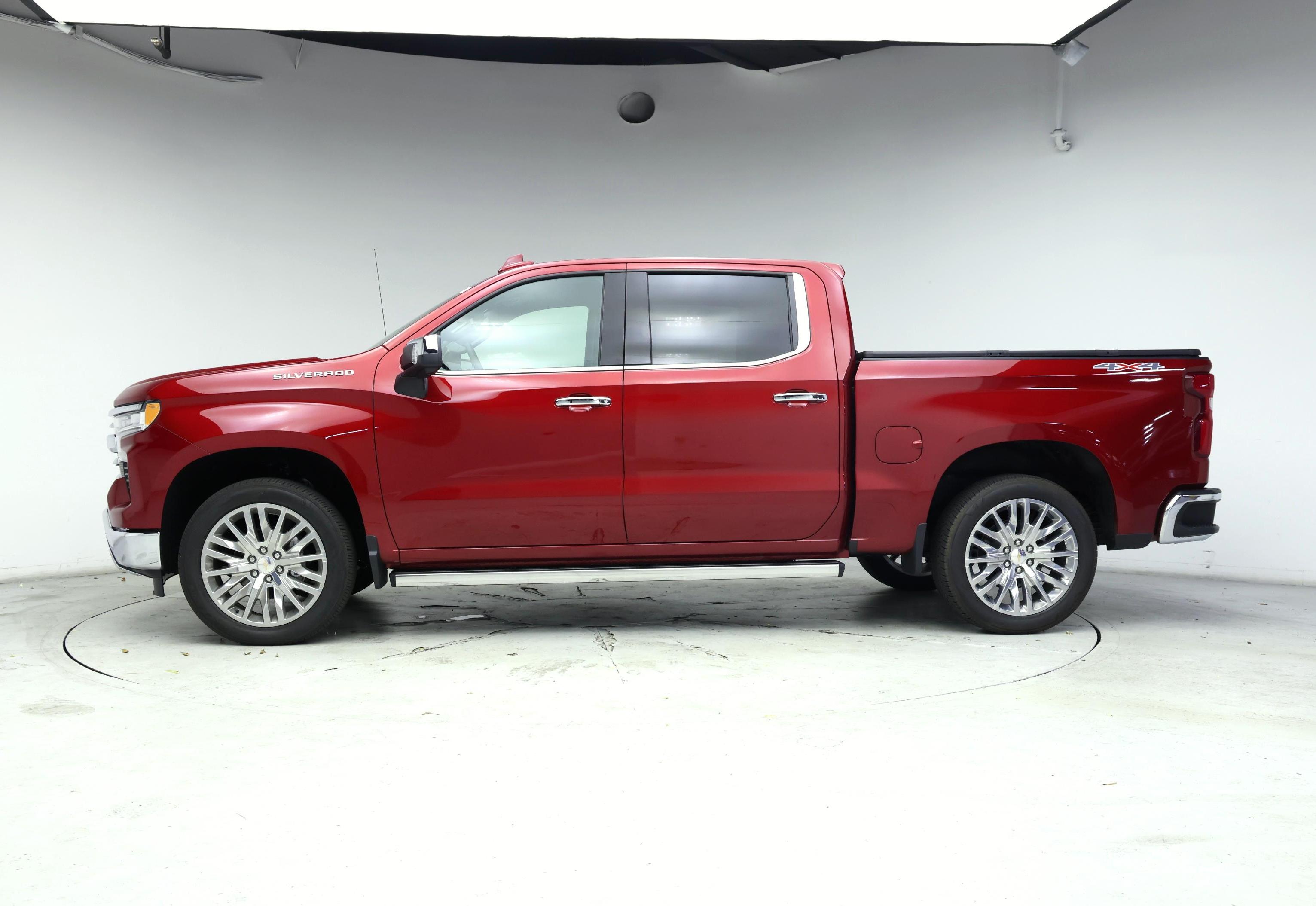 Thumbnail: 2024 Chevrolet Silverado 1500 - 3