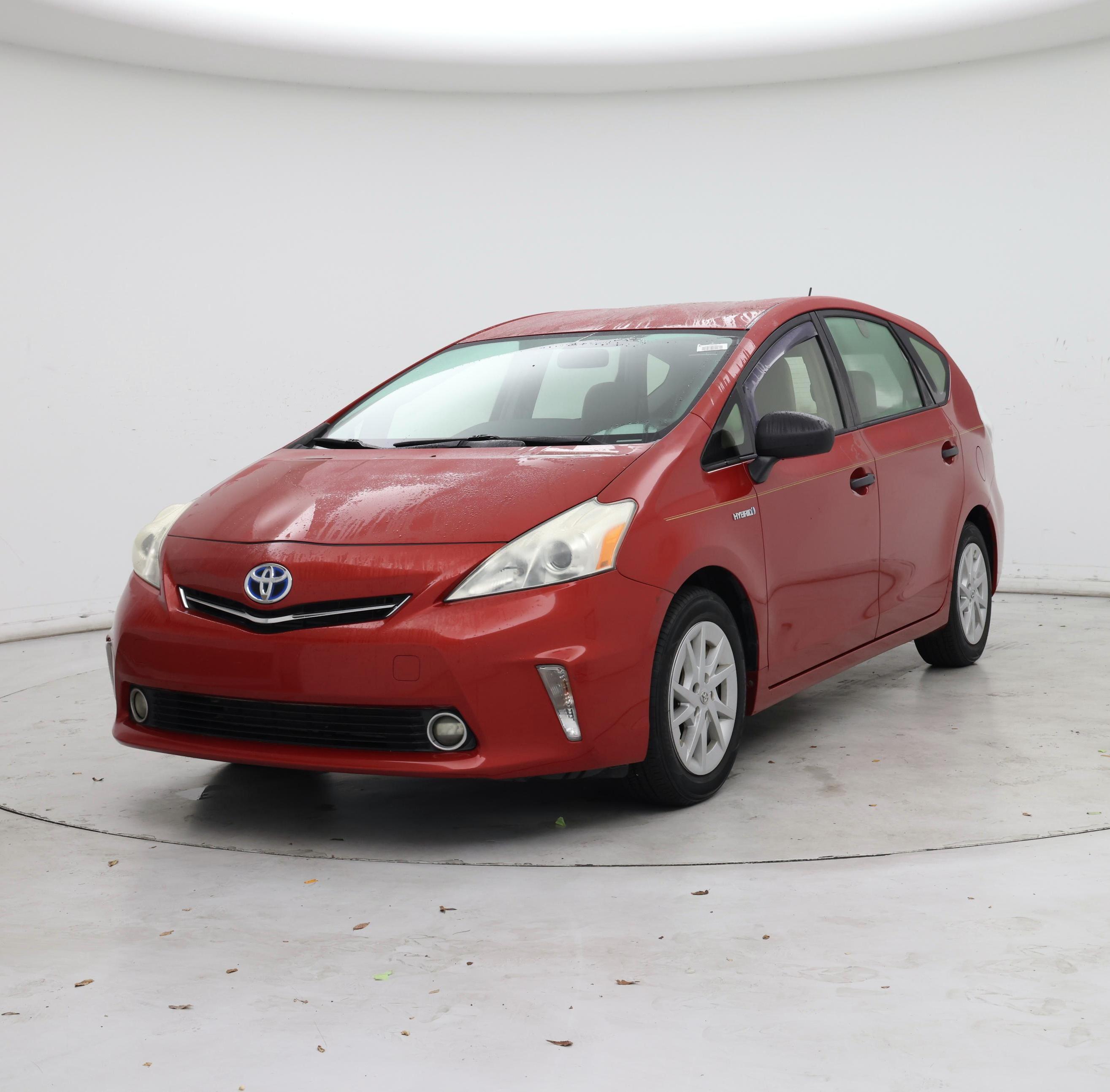 Thumbnail: 2014 Toyota Prius v - 4