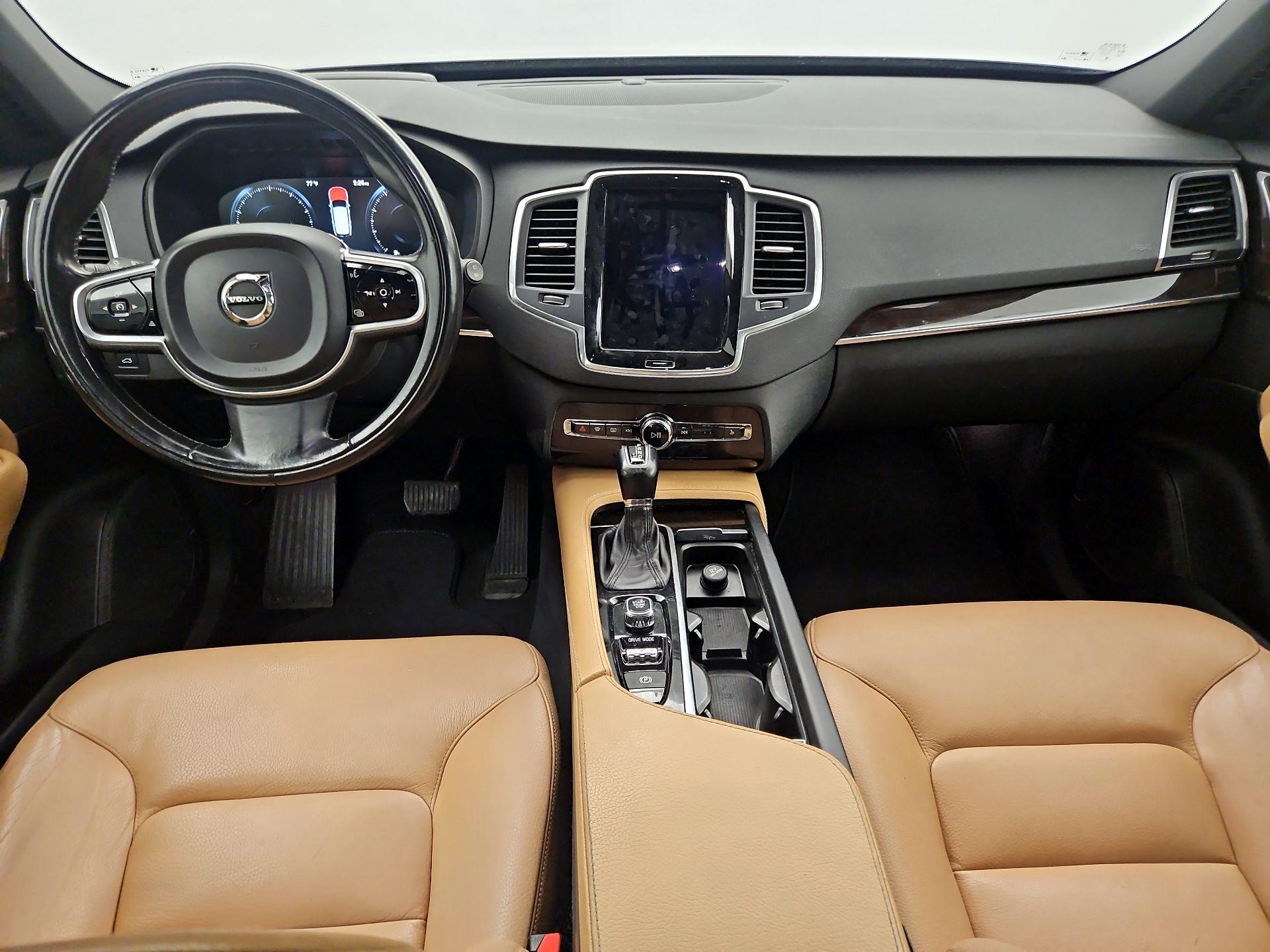 Thumbnail: 2019 Volvo XC90 - 9