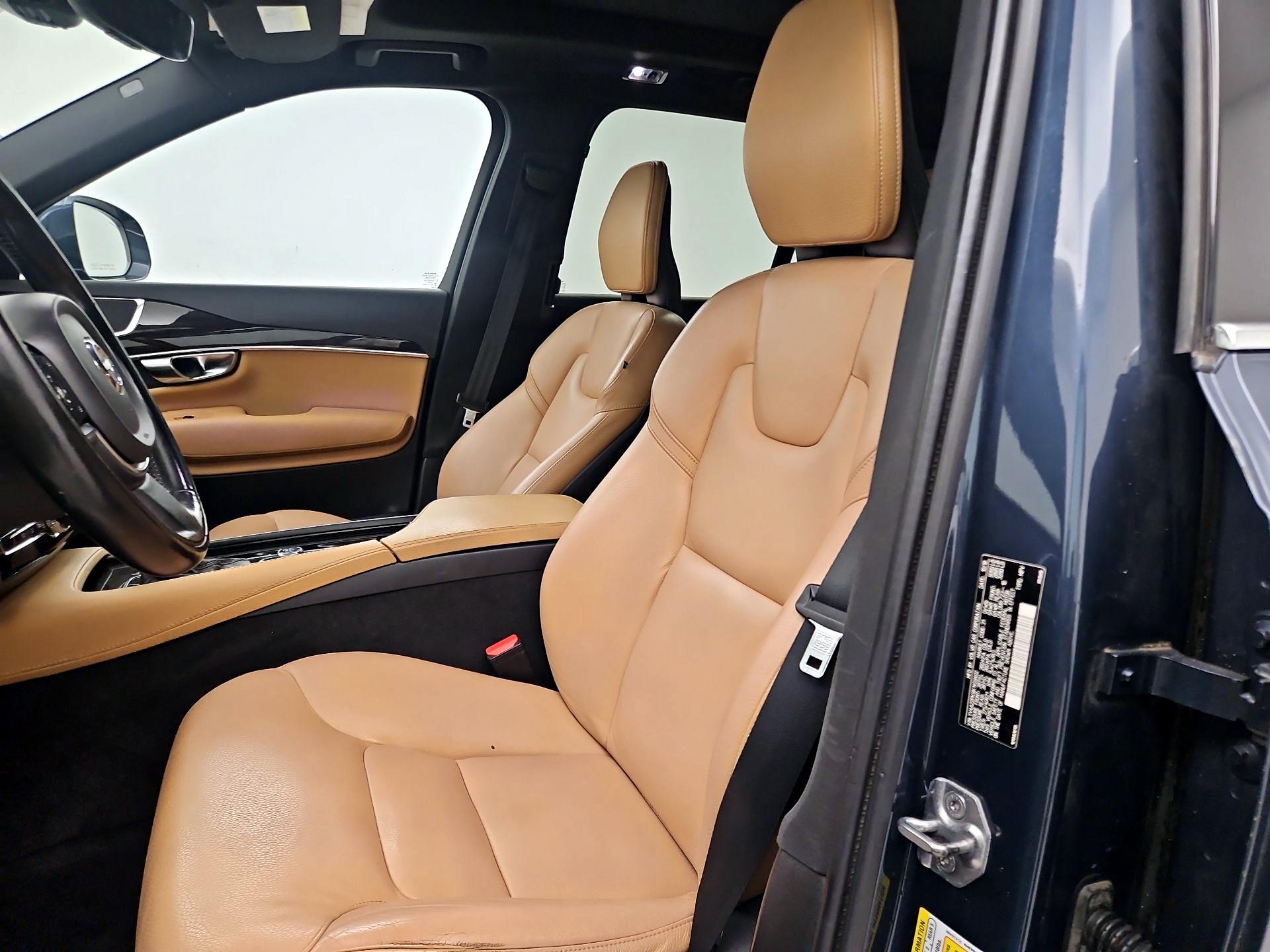 Thumbnail: 2019 Volvo XC90 - 11