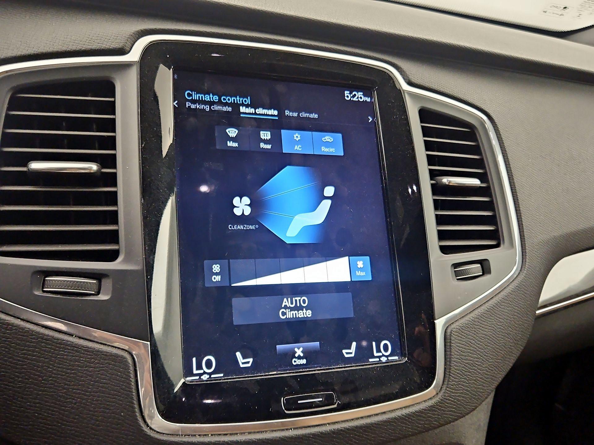 Thumbnail: 2019 Volvo XC90 - 16