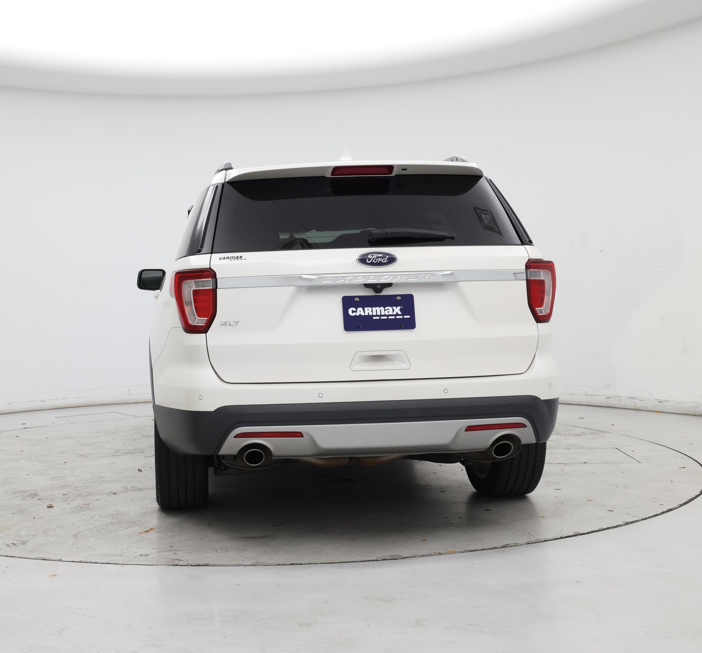 Thumbnail: 2017 Ford Explorer - 6