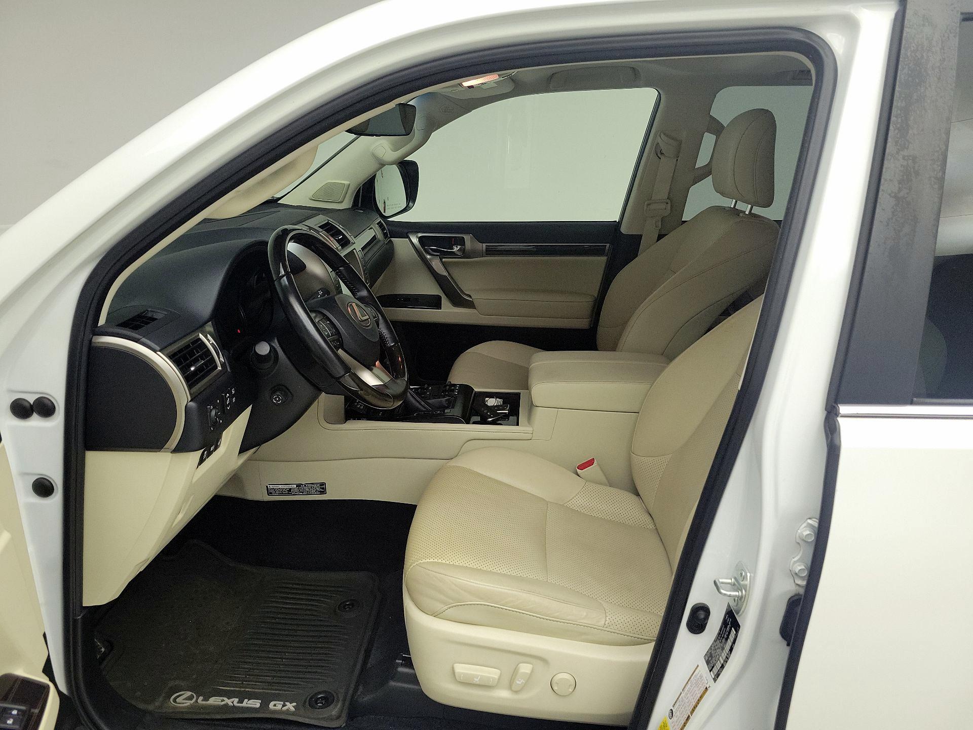 Thumbnail: 2020 Lexus GX - 11