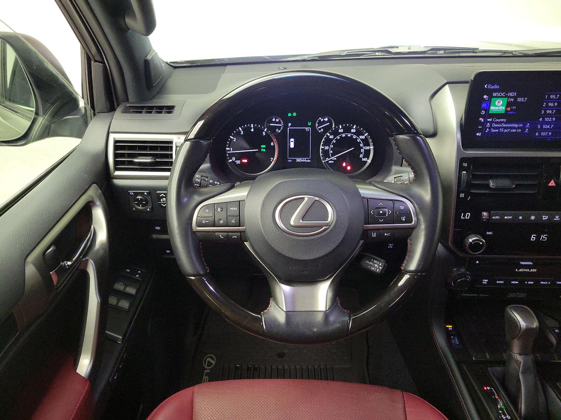 Thumbnail: 2022 Lexus GX - 10