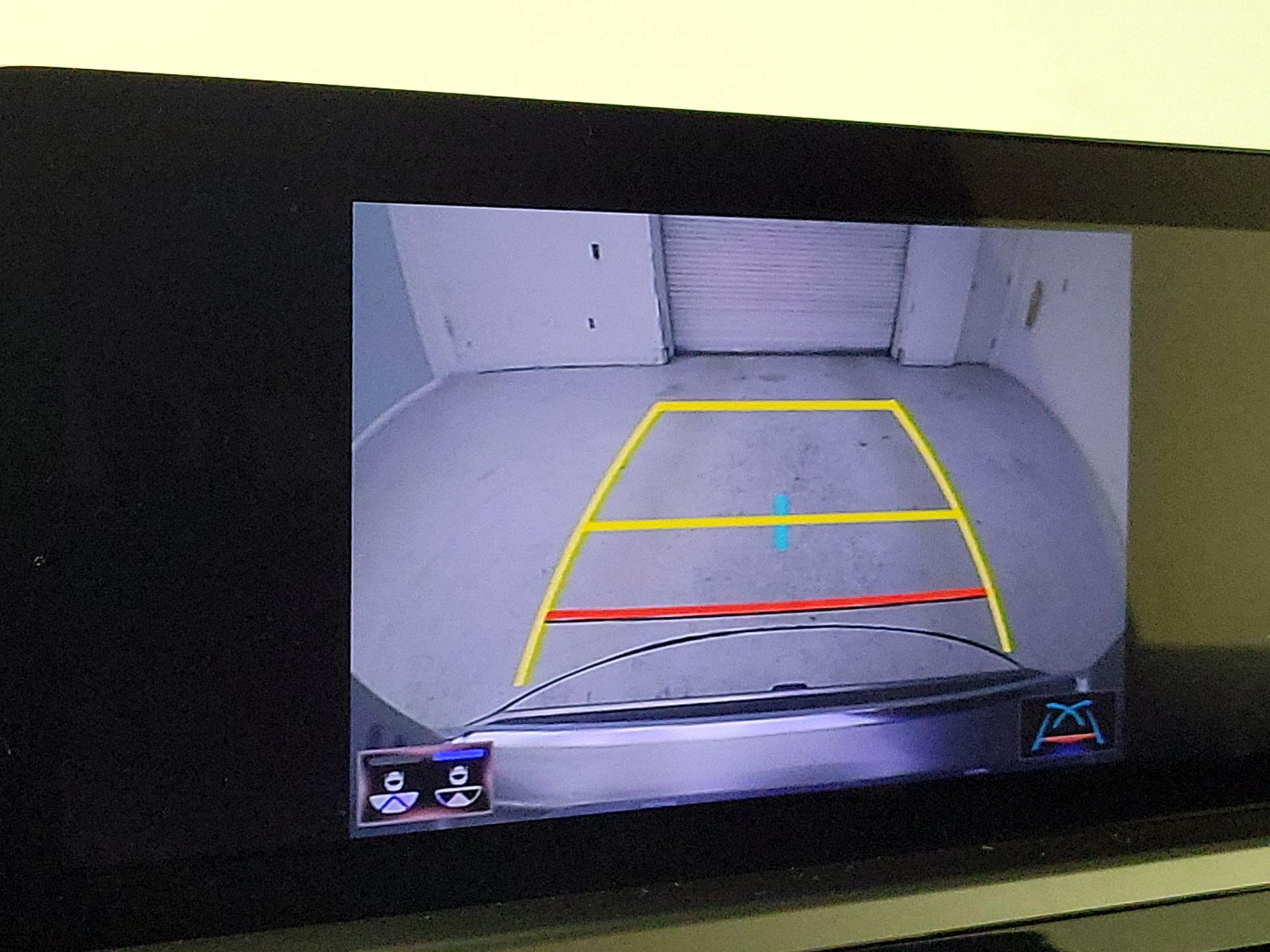 Thumbnail: 2022 Lexus GX - 14