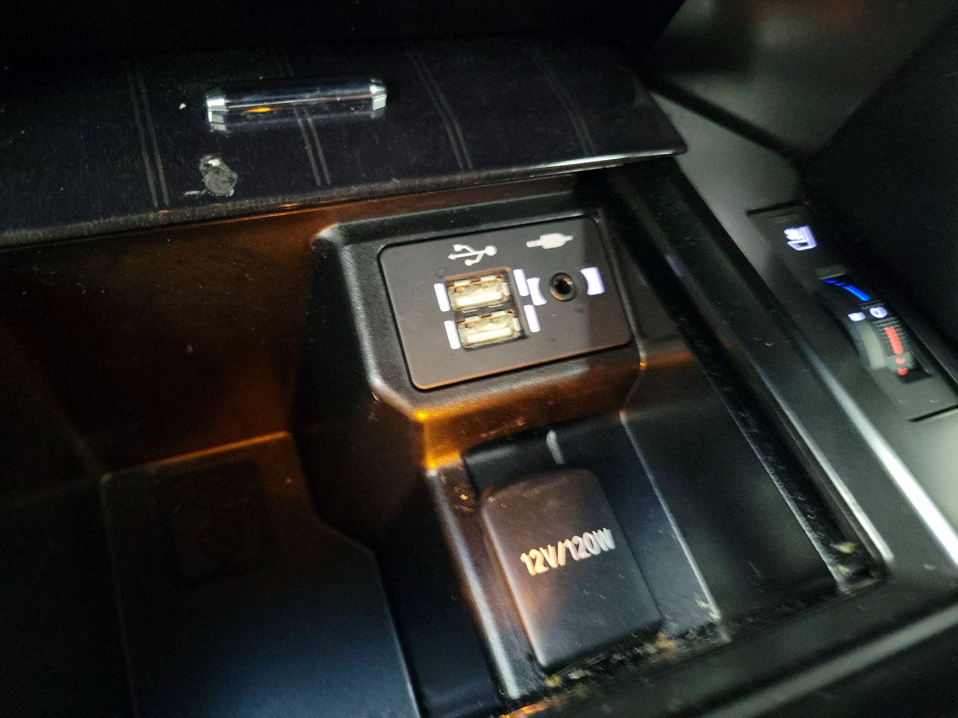 Thumbnail: 2022 Lexus GX - 18