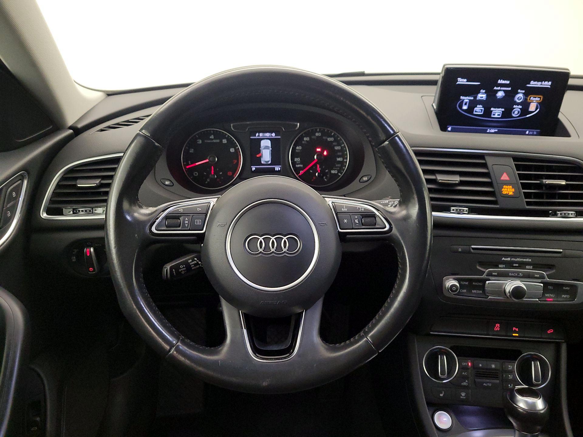 Thumbnail: 2017 Audi Q3 - 10