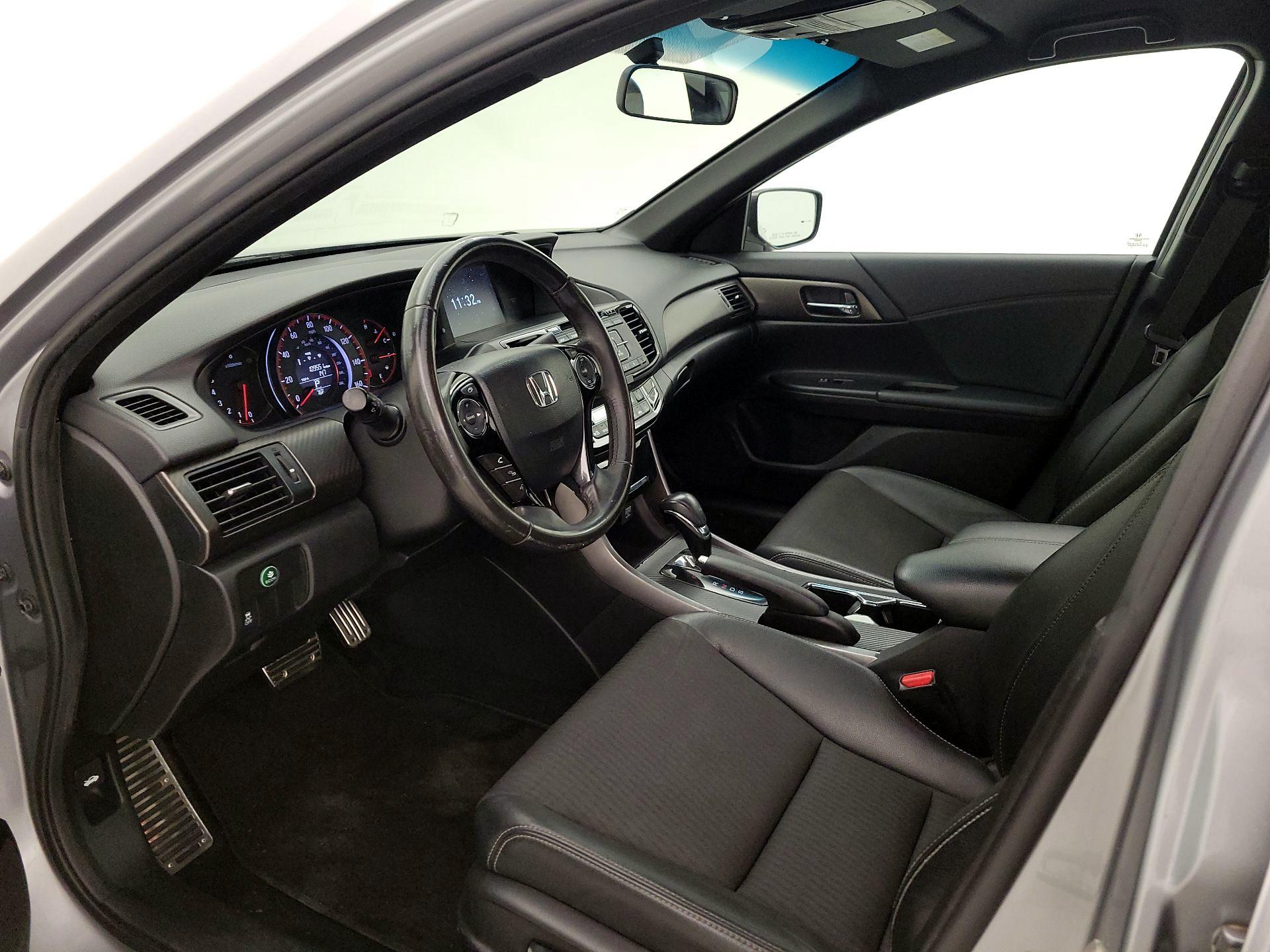 Thumbnail: 2017 Honda Accord - 11