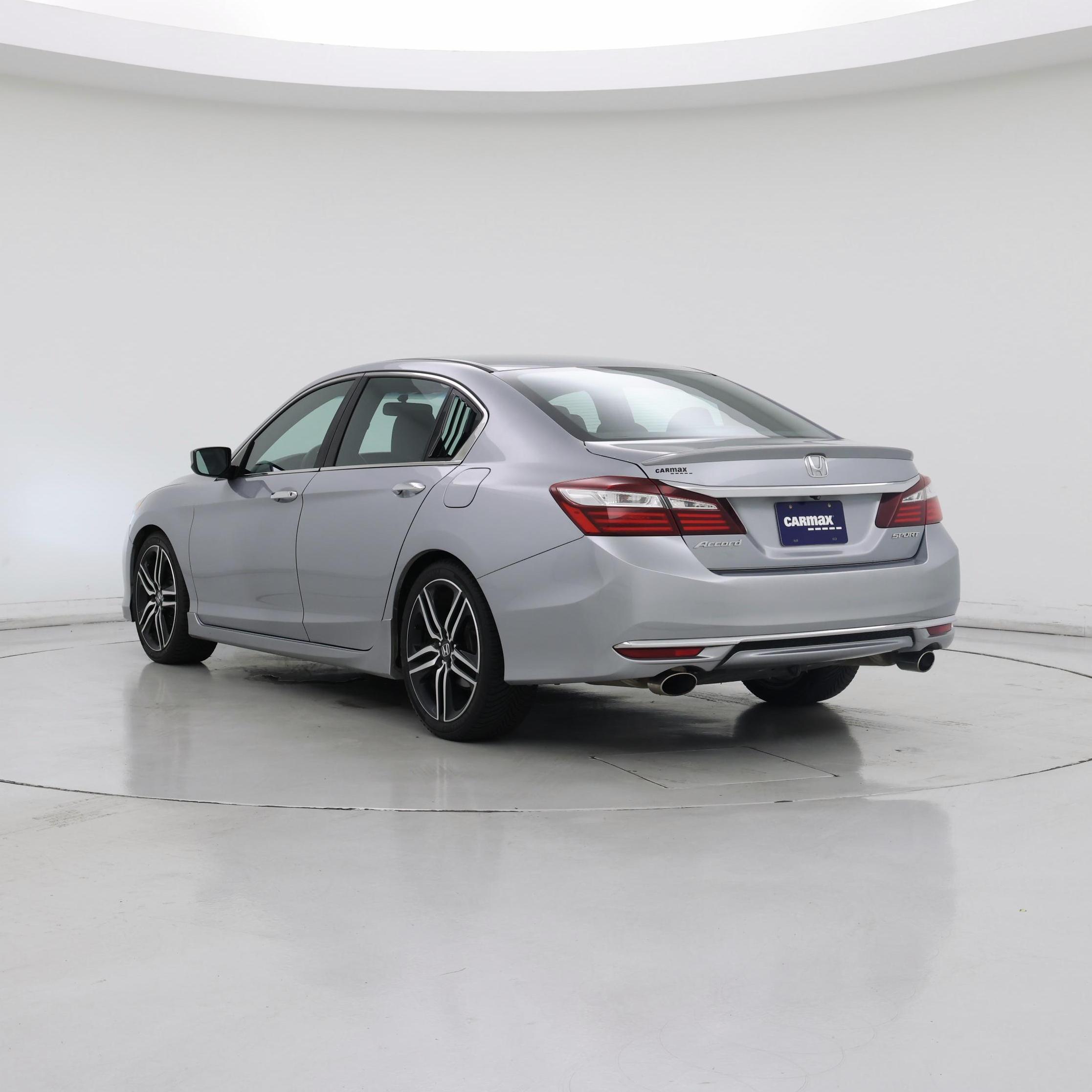 Thumbnail: 2017 Honda Accord - 2