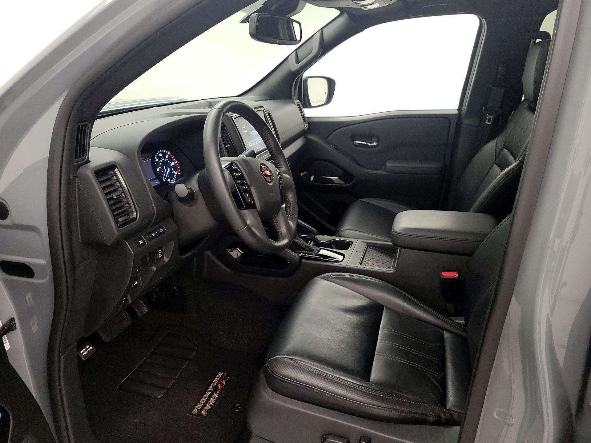 Thumbnail: 2022 Nissan Frontier - 11