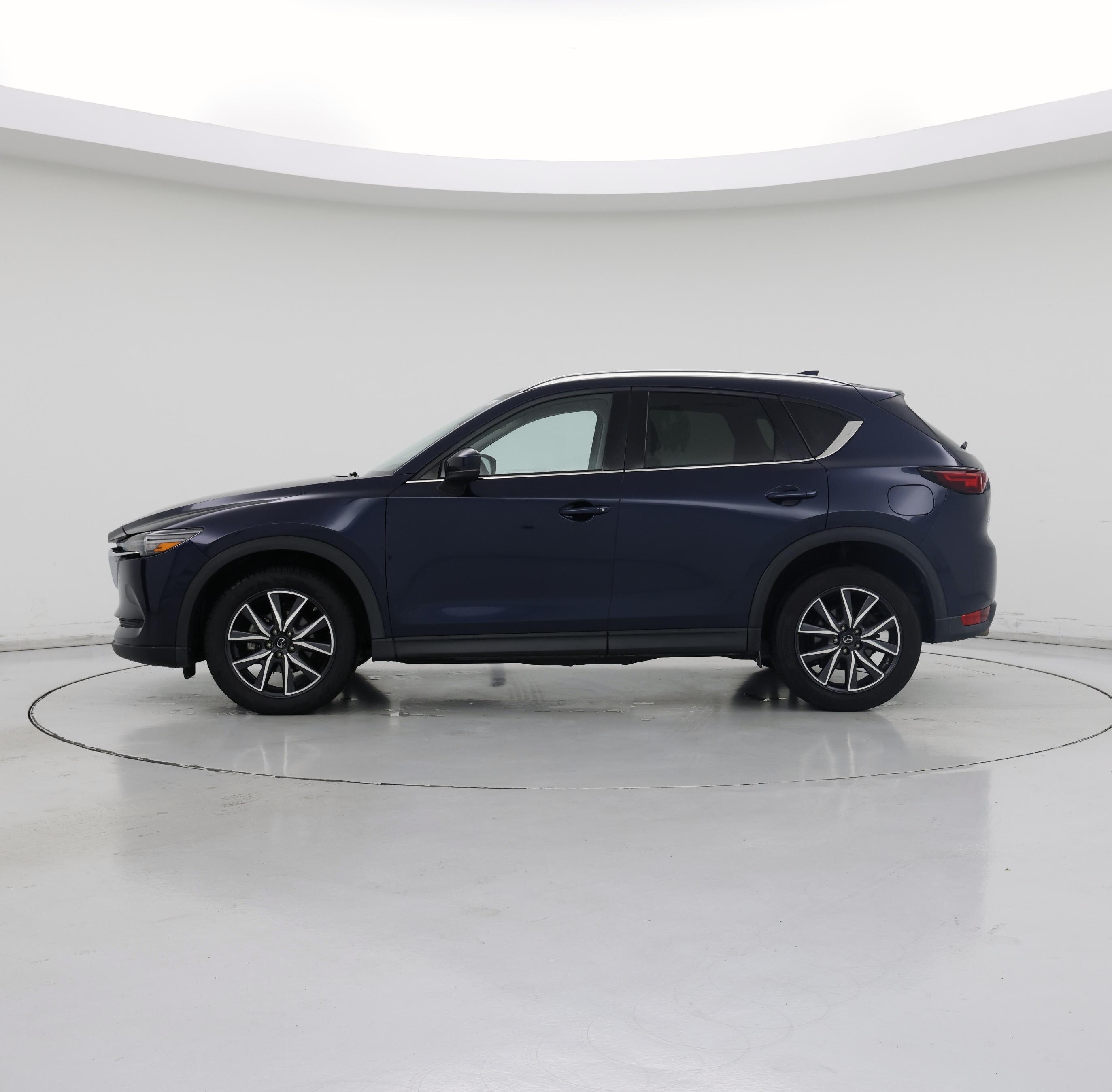 Thumbnail: 2018 Mazda CX-5 - 3