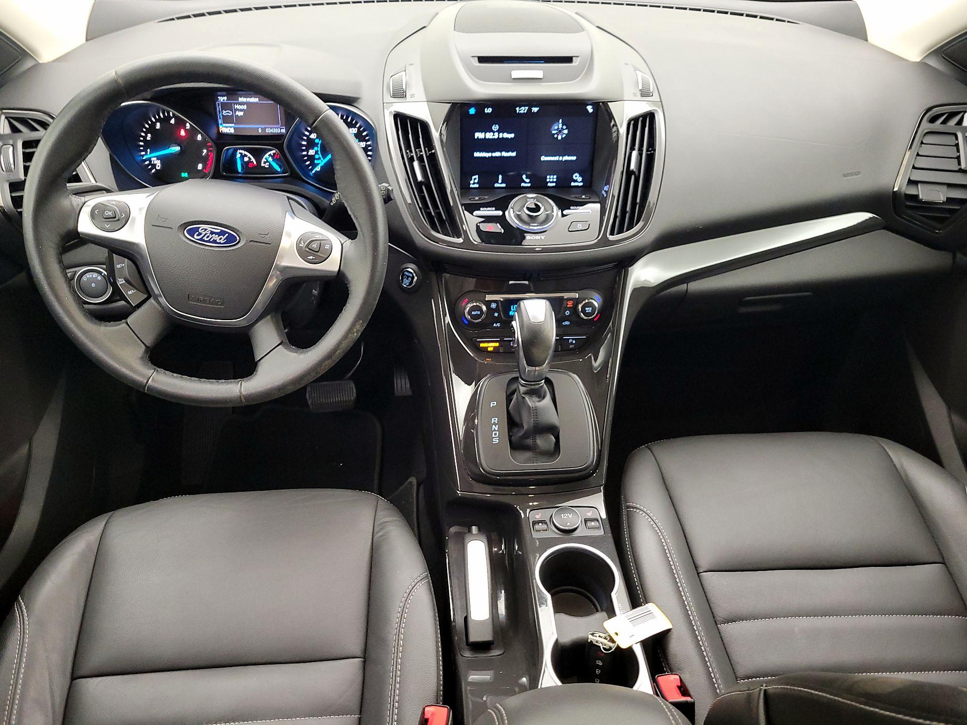 Thumbnail: 2016 Ford Escape - 9