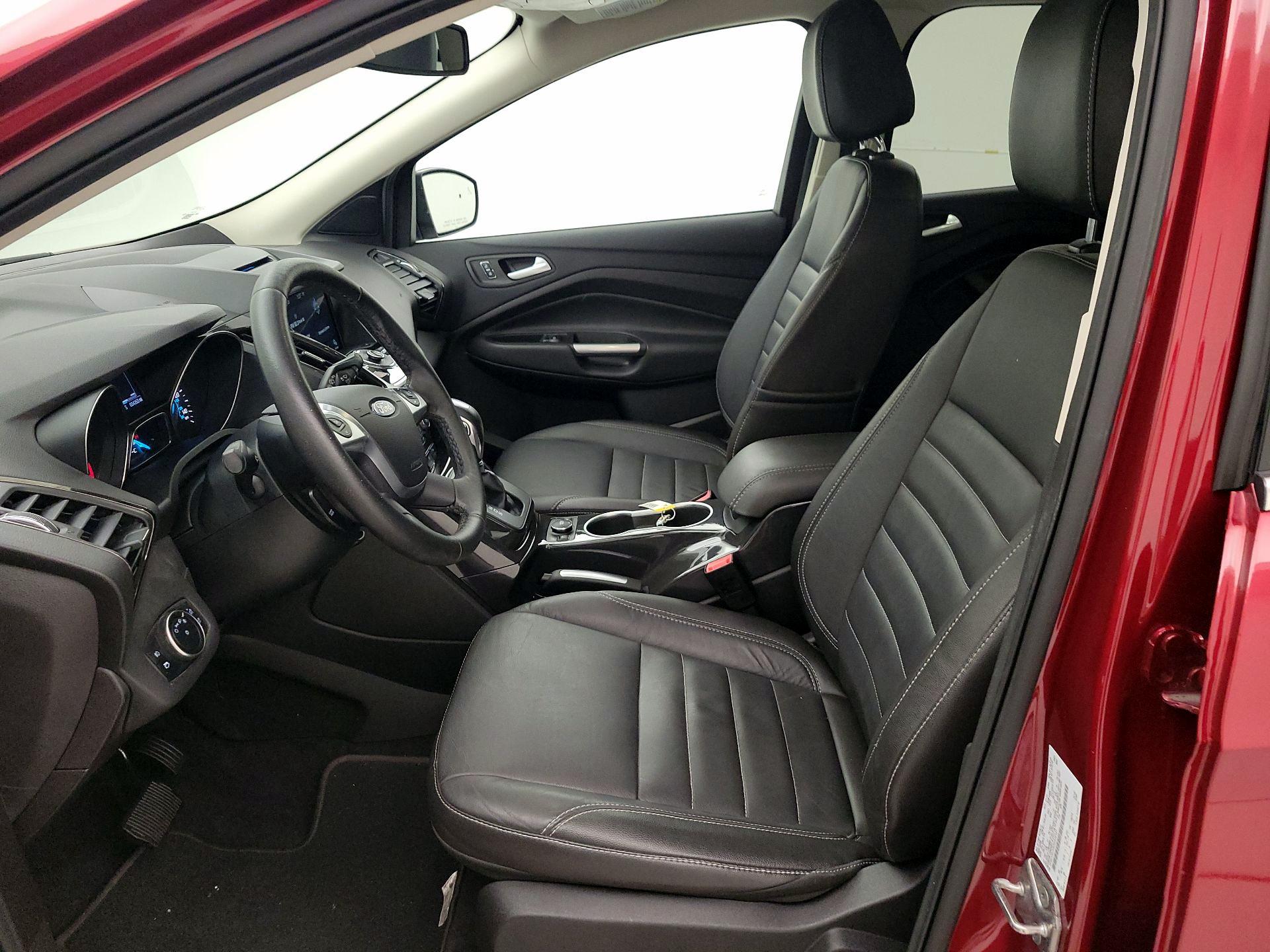 Thumbnail: 2016 Ford Escape - 11