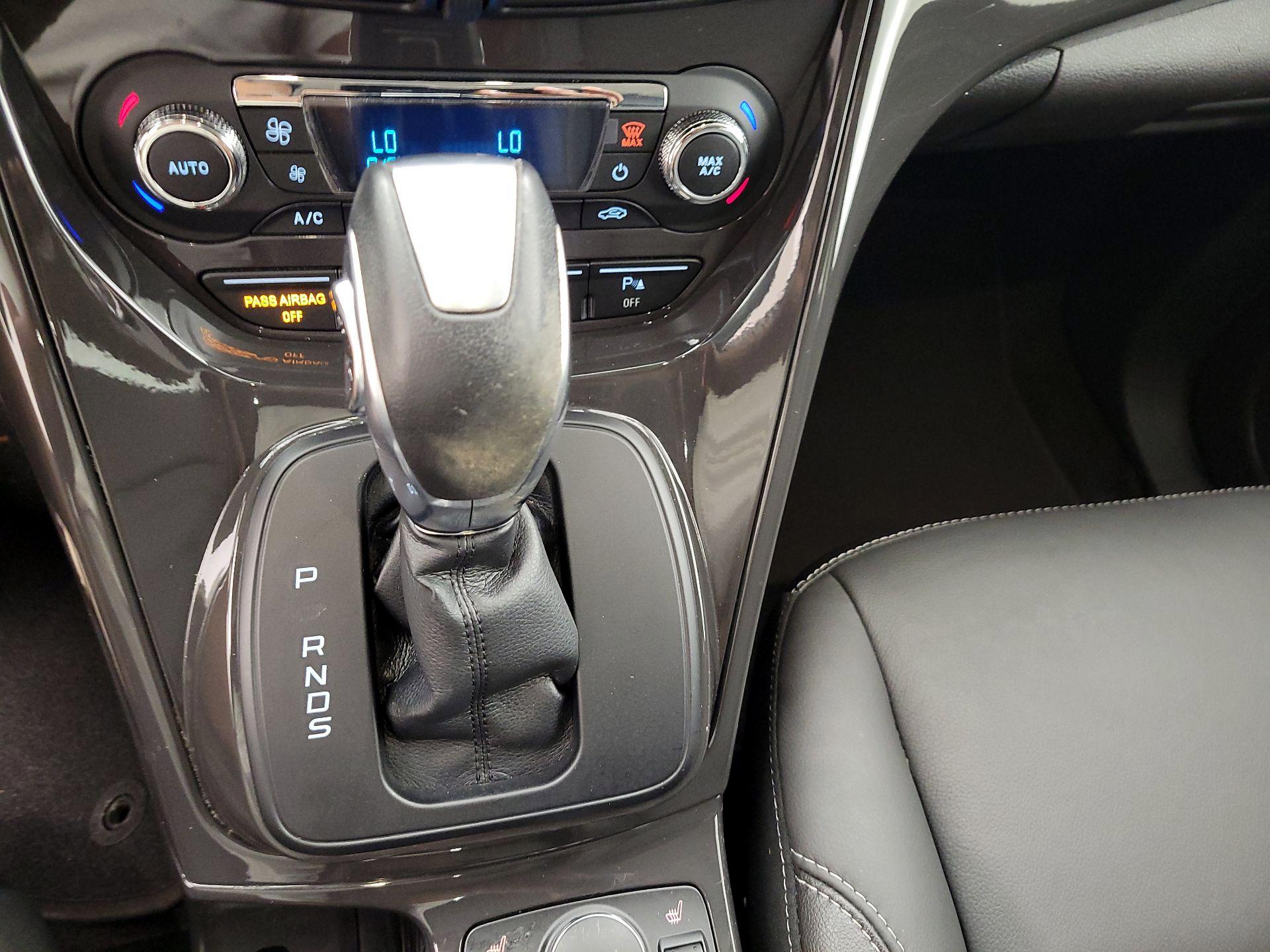 Thumbnail: 2016 Ford Escape - 17