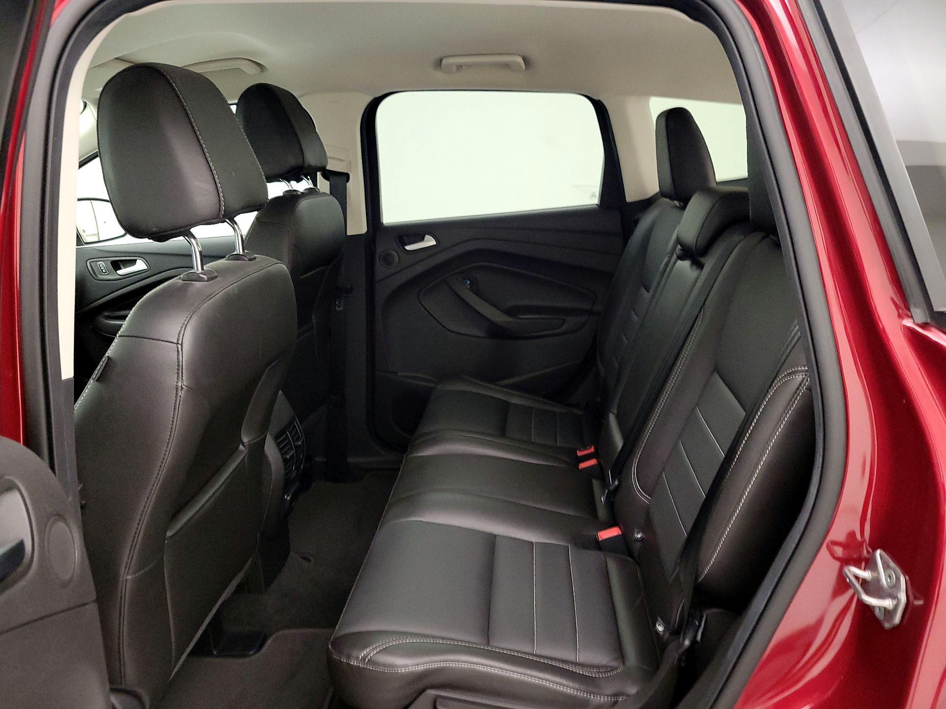 Thumbnail: 2016 Ford Escape - 18