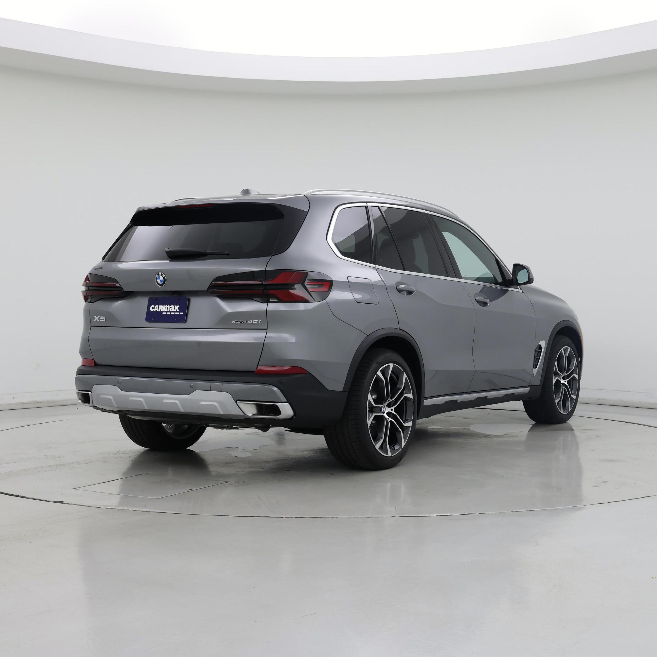 Thumbnail: 2026 BMW X5 - 8