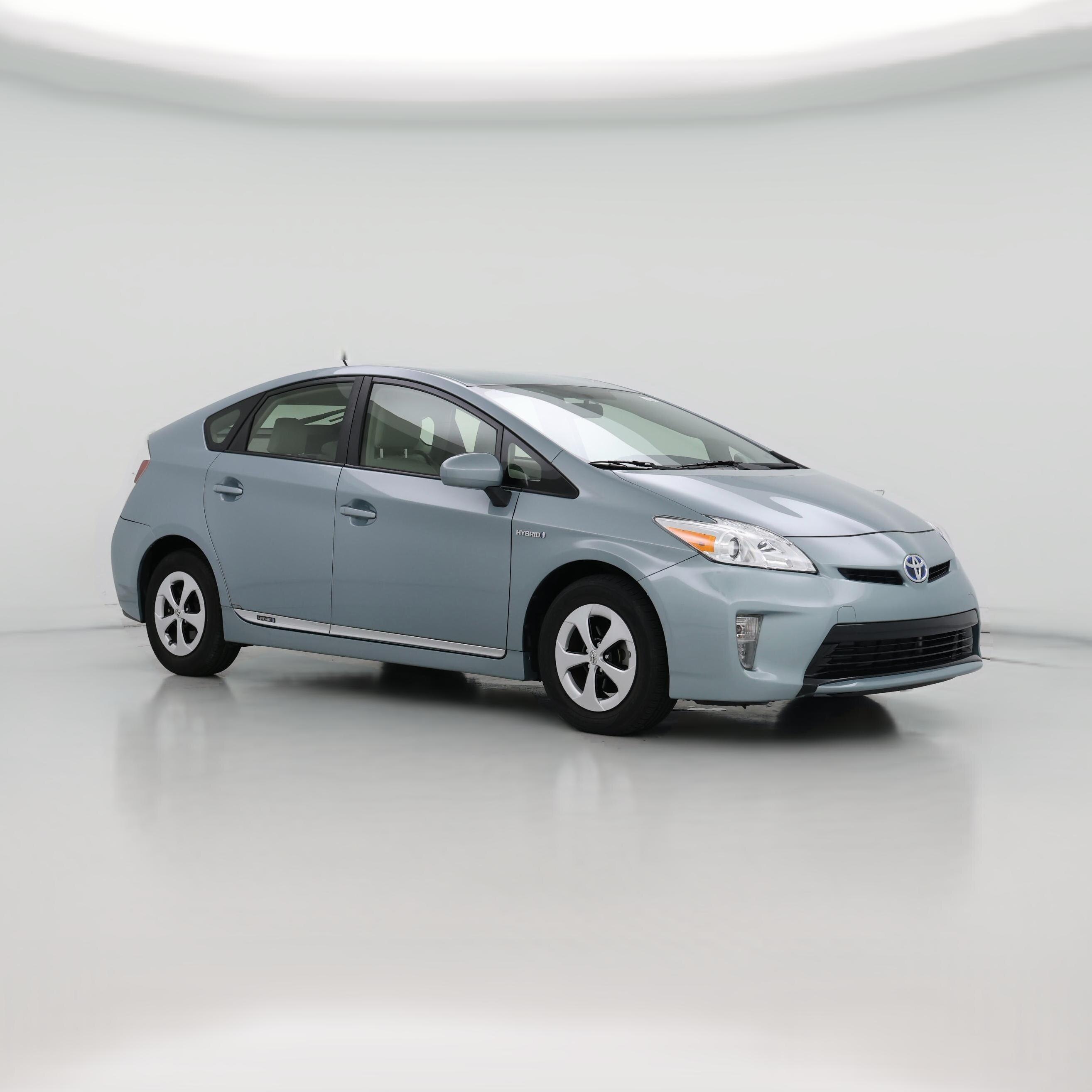 Thumbnail: 2015 Toyota Prius - 1