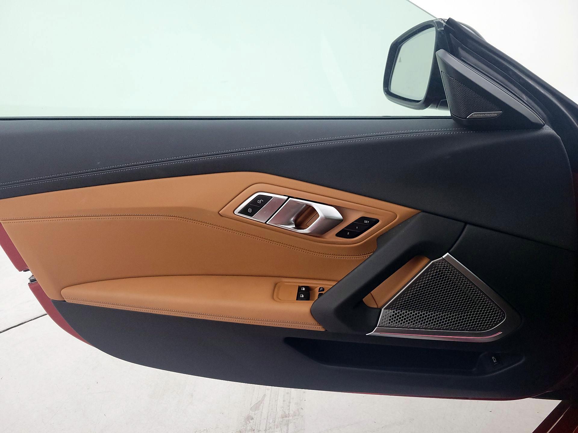 Thumbnail: 2022 BMW Z4 - 12