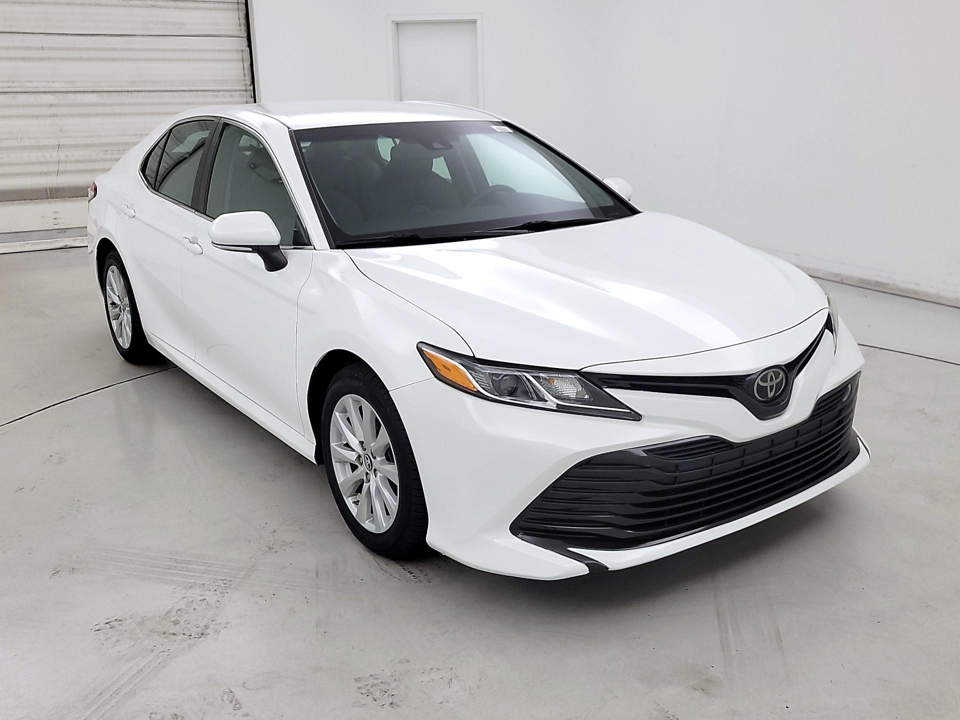Thumbnail: 2018 Toyota Camry - 1