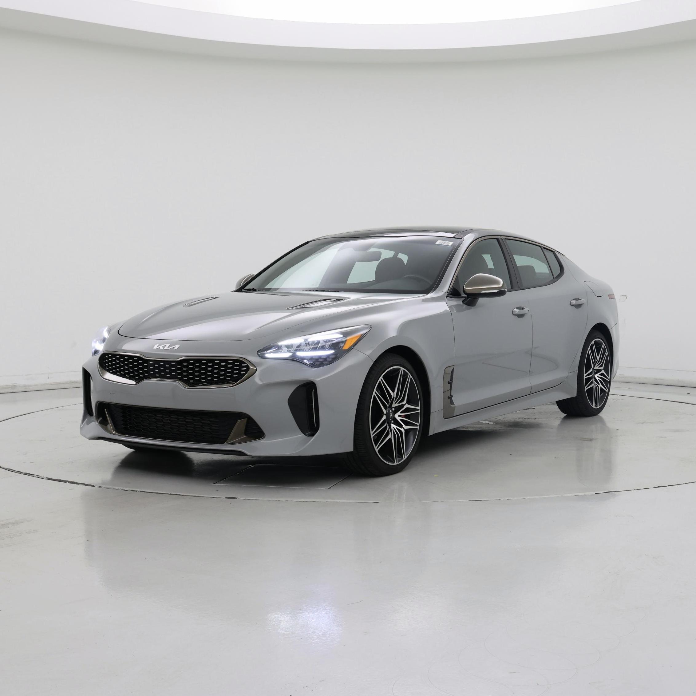 Thumbnail: 2022 Kia Stinger - 4