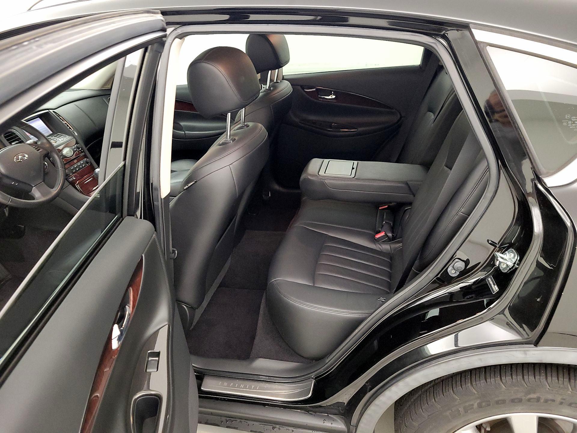 Thumbnail: 2017 INFINITI QX50 - 20