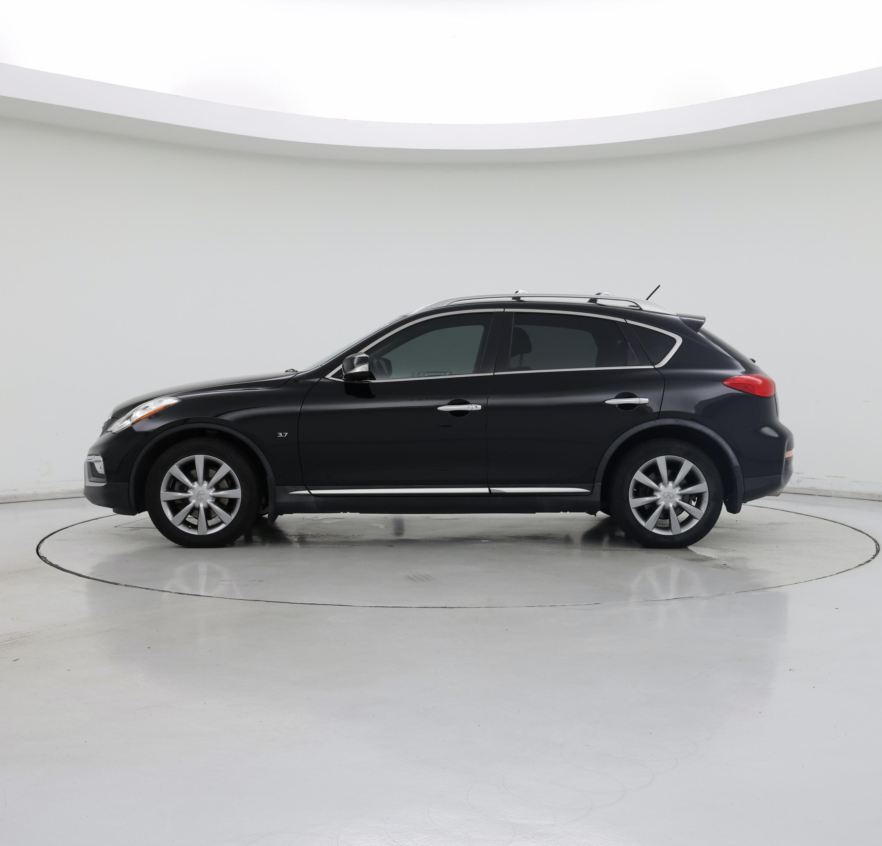 Thumbnail: 2017 INFINITI QX50 - 3