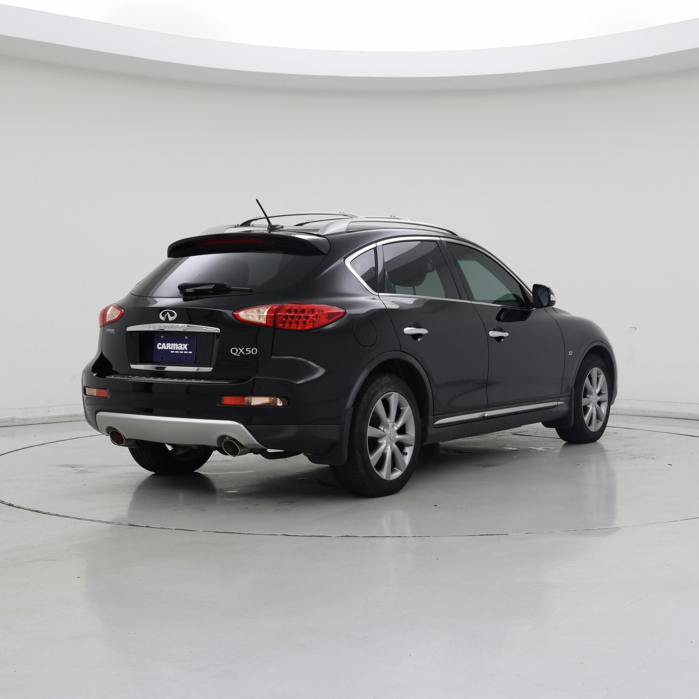 Thumbnail: 2017 INFINITI QX50 - 8