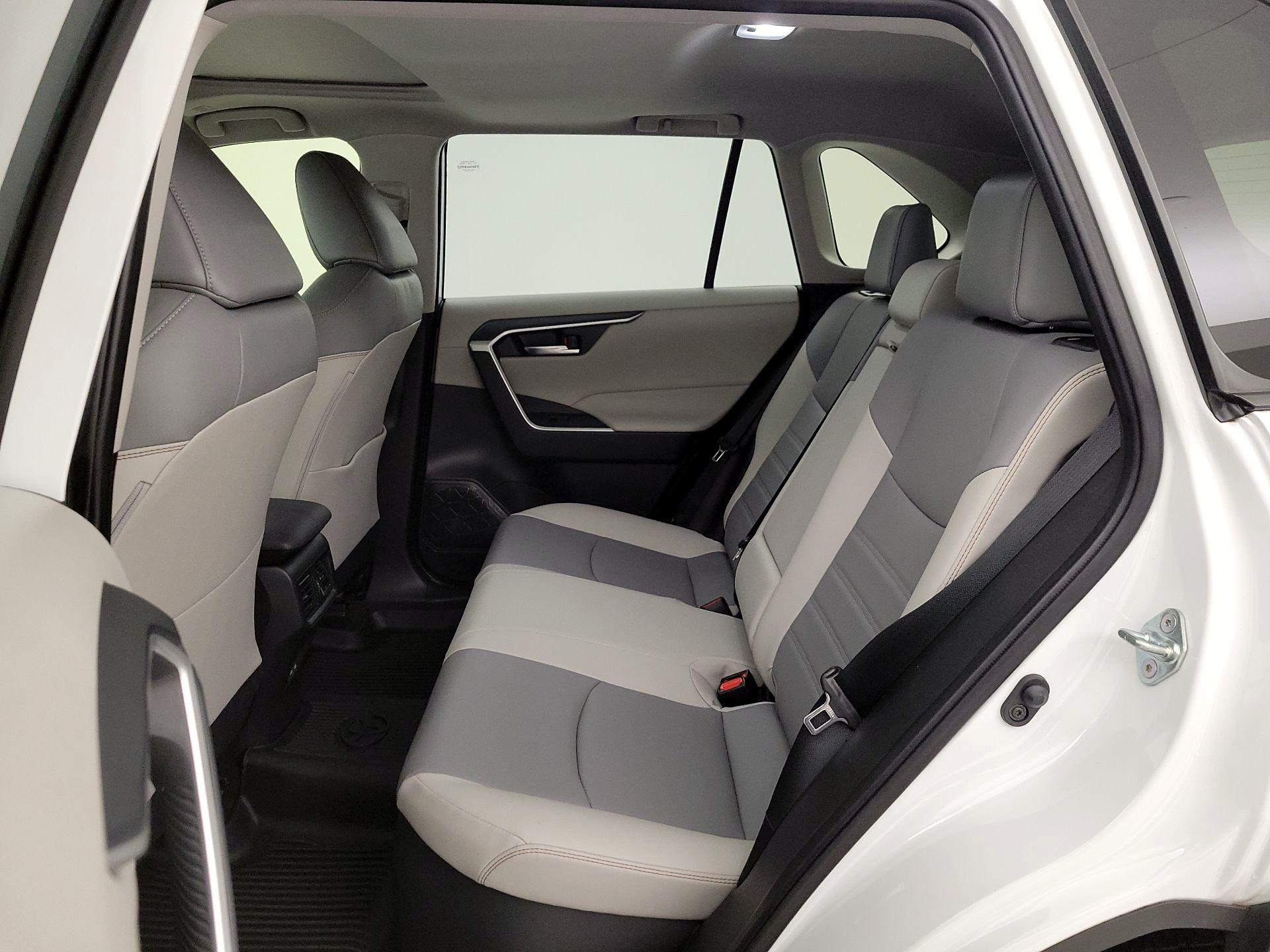 Thumbnail: 2024 Toyota RAV4 - 20