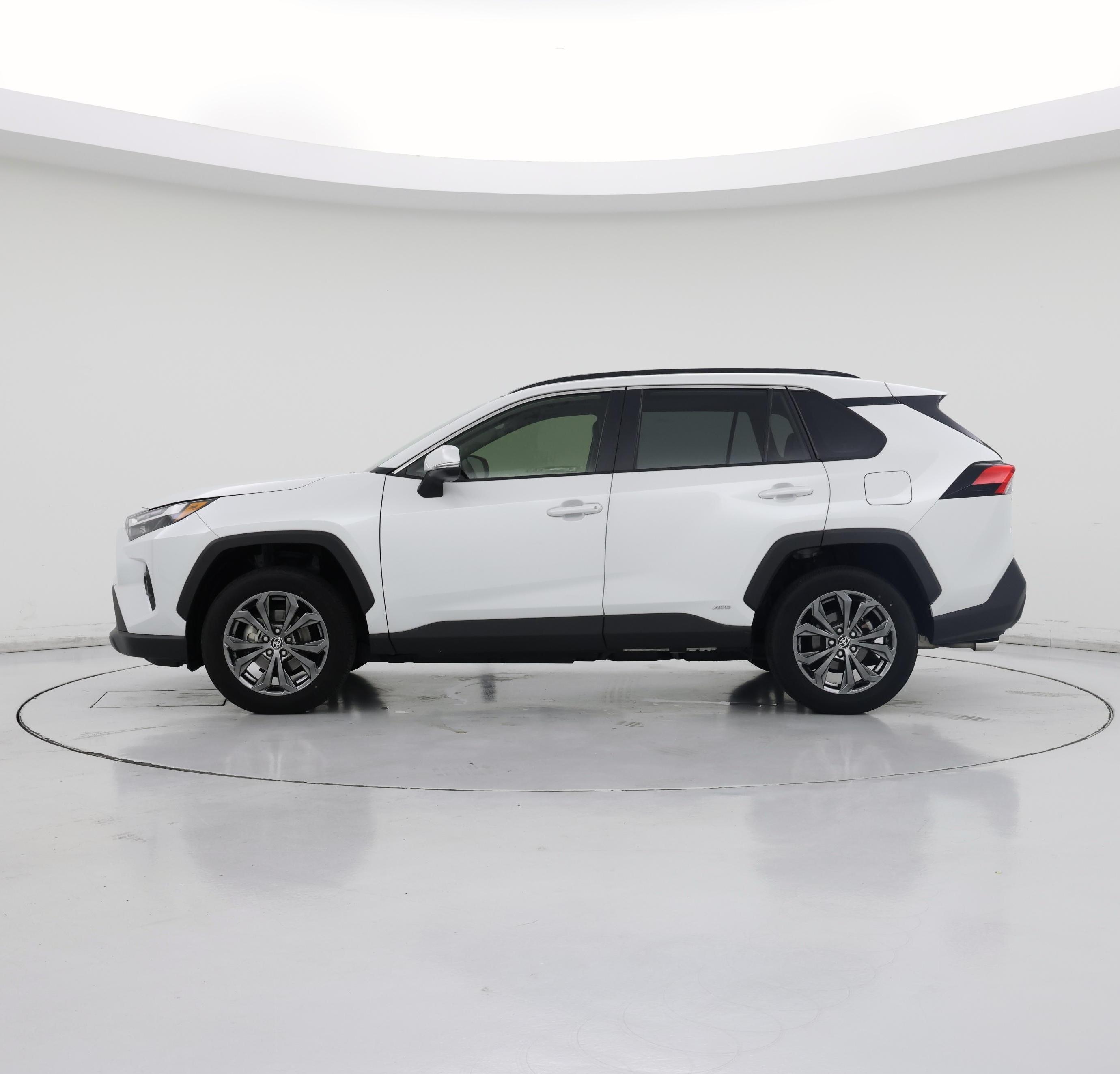 Thumbnail: 2024 Toyota RAV4 - 3