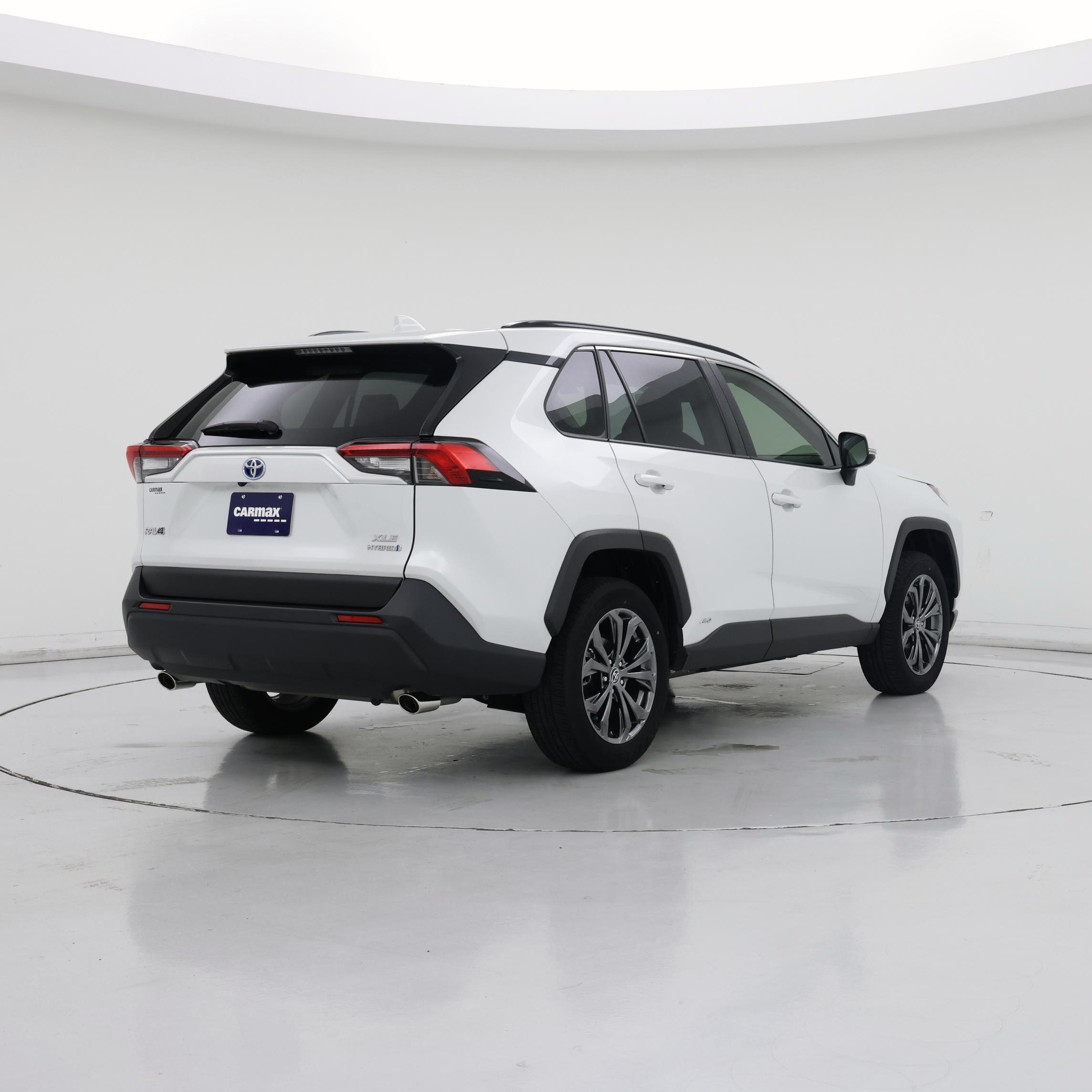 Thumbnail: 2024 Toyota RAV4 - 8