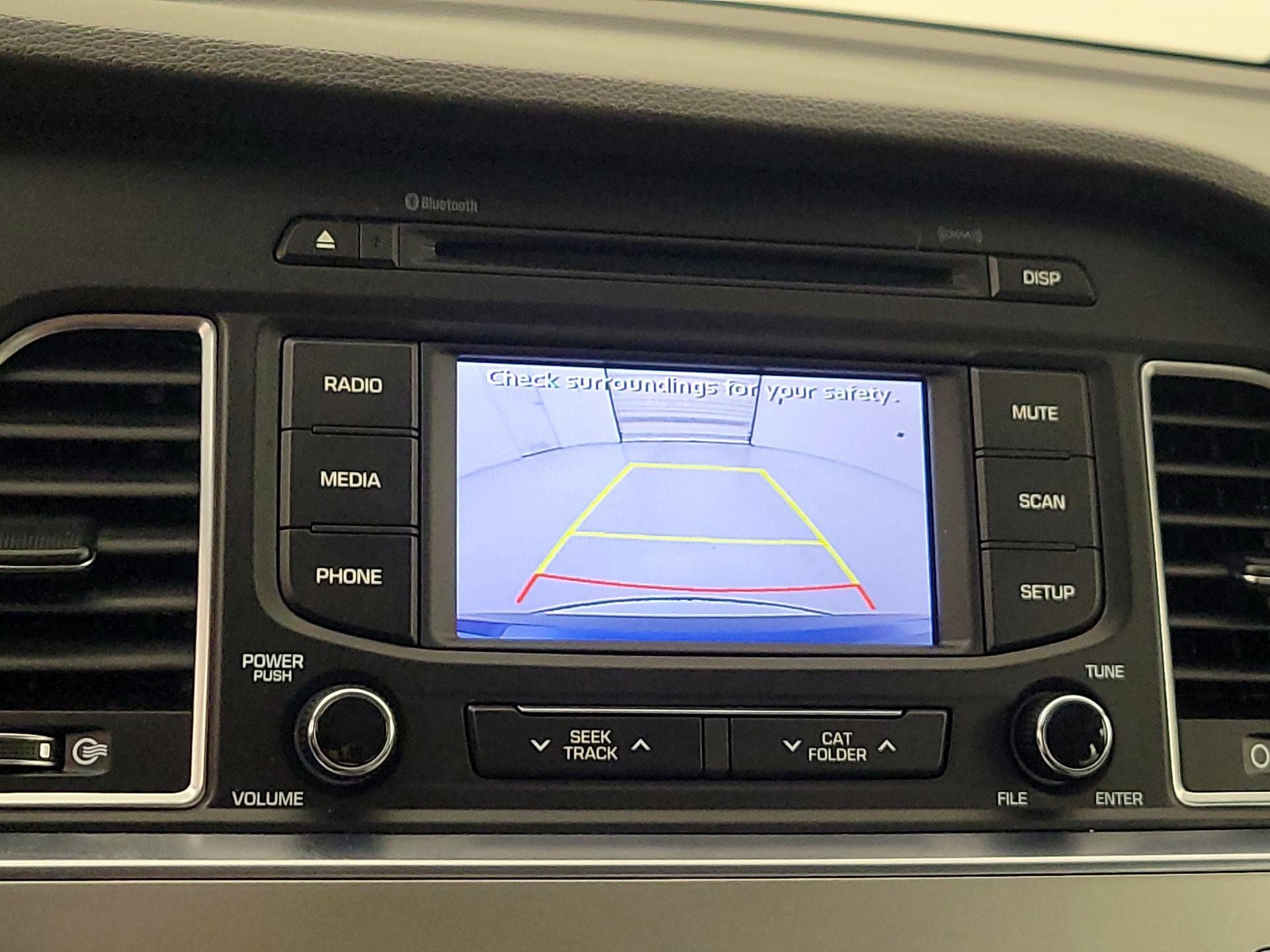 Thumbnail: 2015 Hyundai Sonata - 14