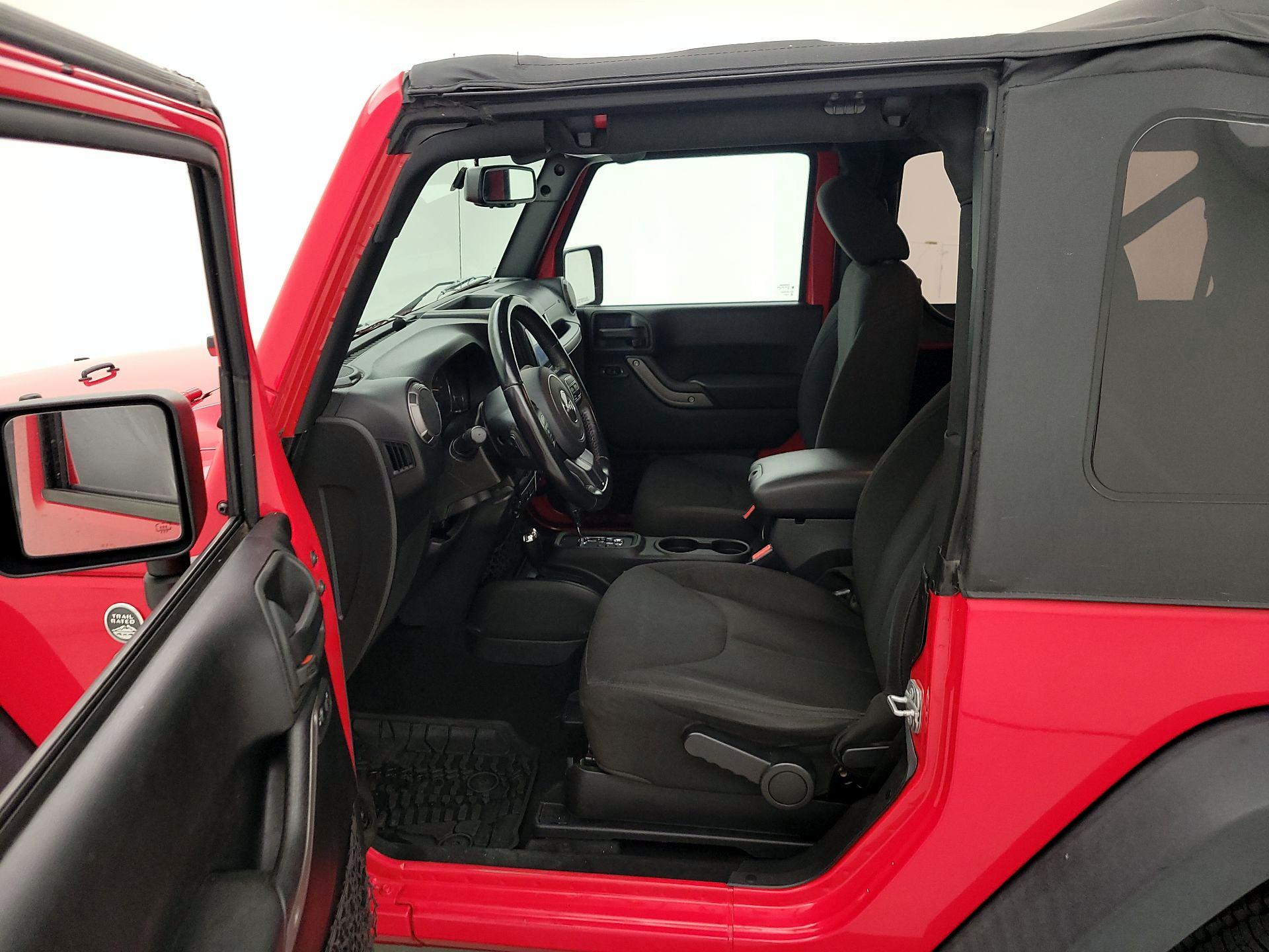 Thumbnail: 2018 Jeep Wrangler - 11
