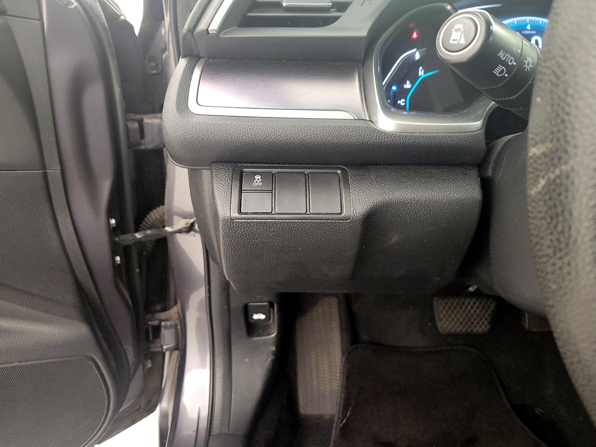 Thumbnail: 2016 Honda Civic - 13