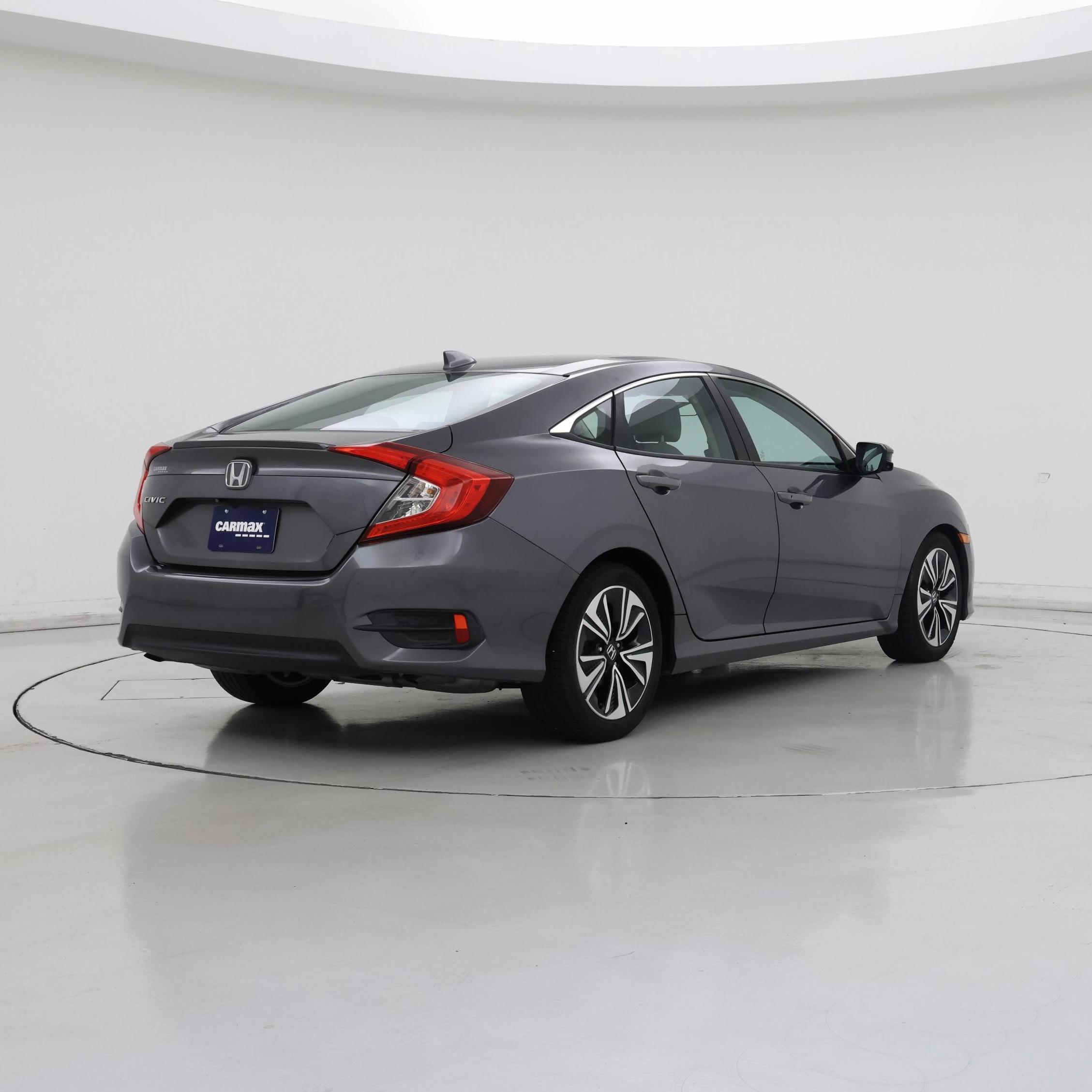 Thumbnail: 2016 Honda Civic - 8