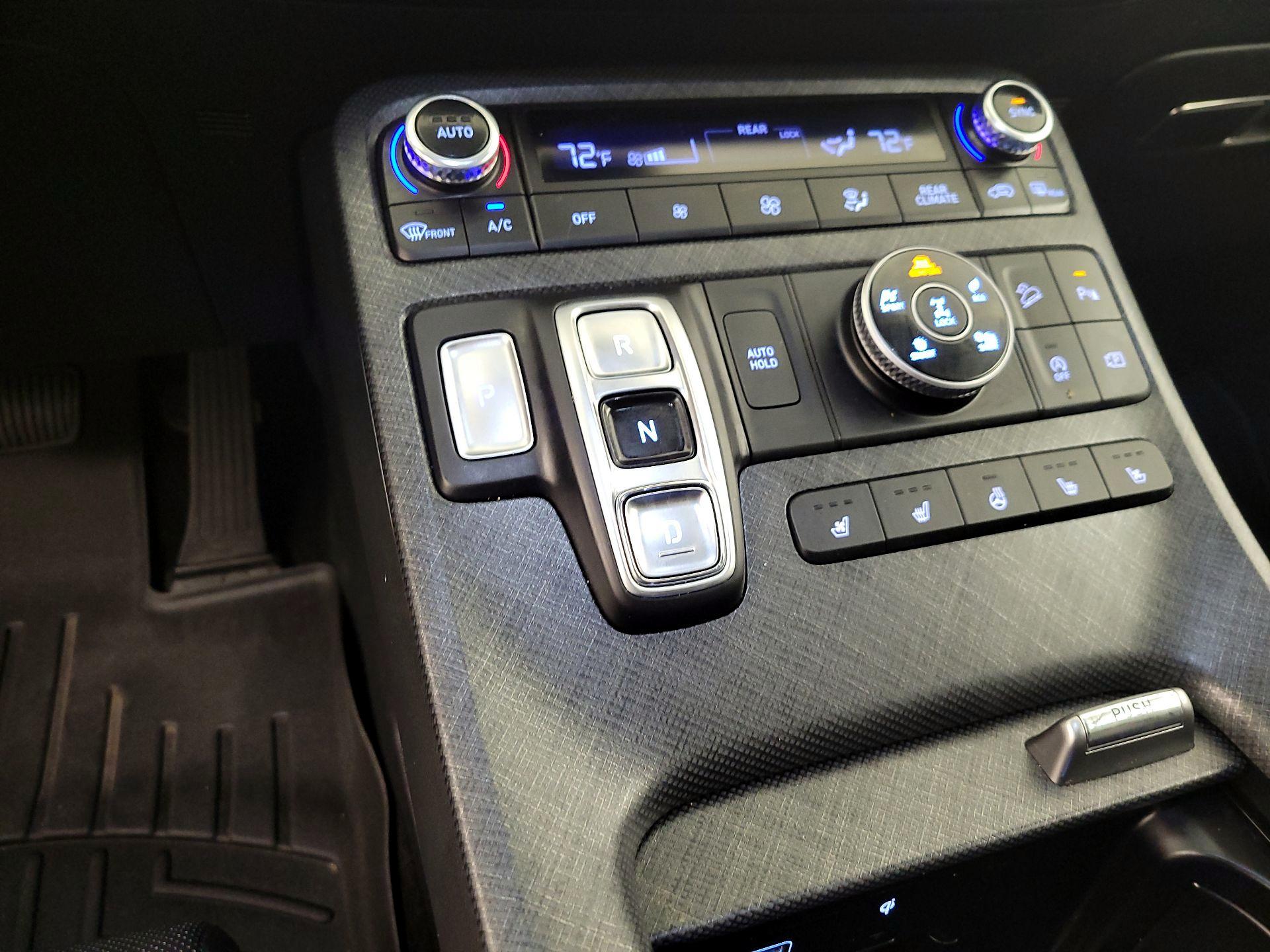 Thumbnail: 2023 Hyundai Palisade - 16