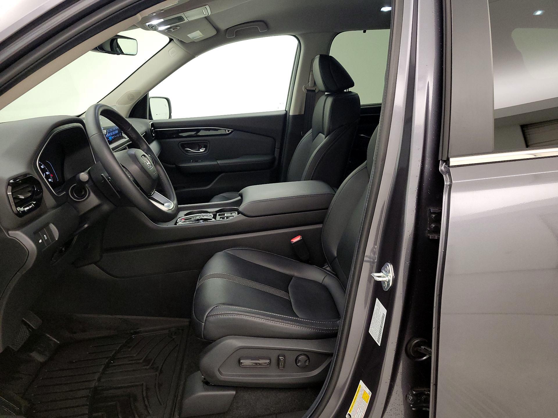 Thumbnail: 2024 Honda Pilot - 11