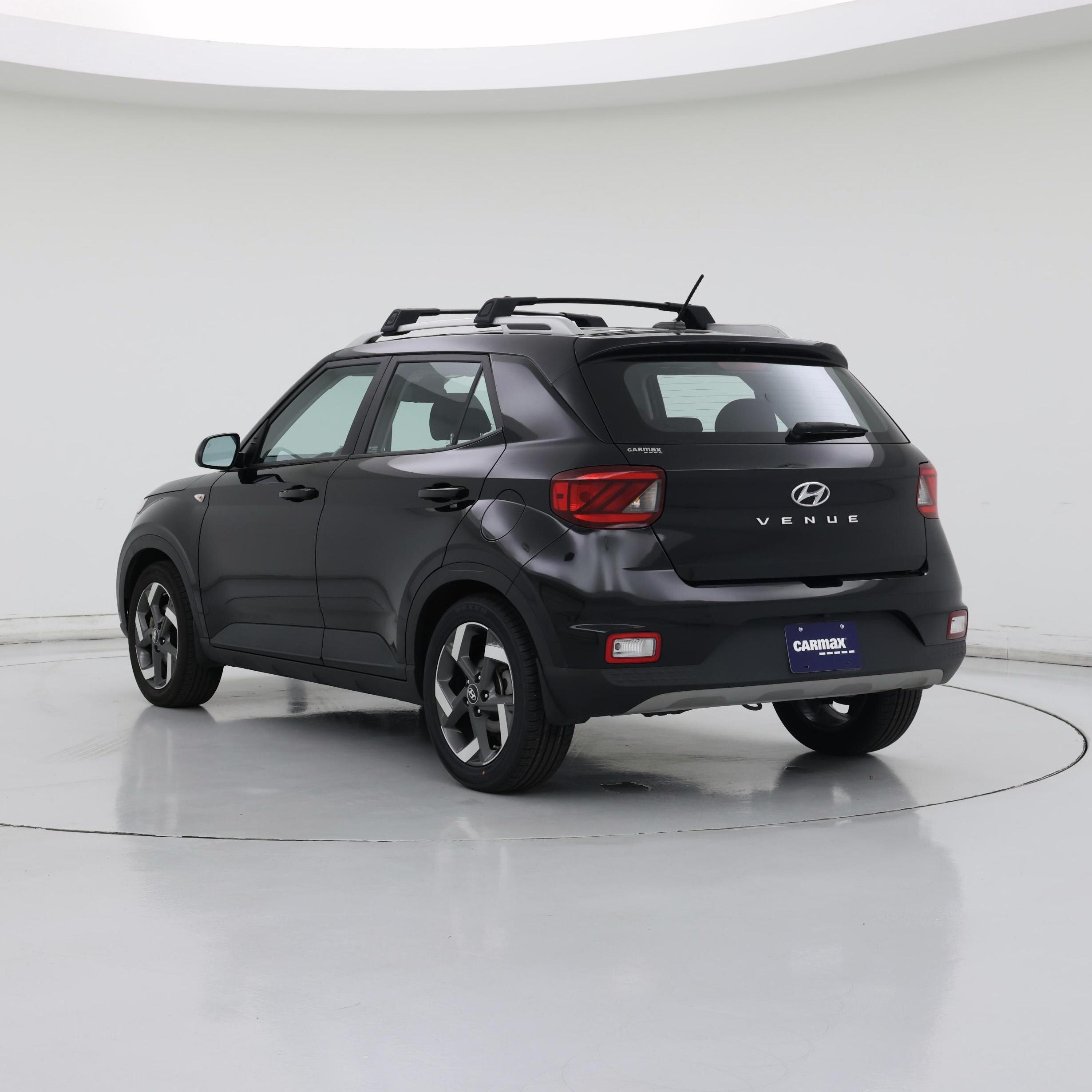 Thumbnail: 2023 Hyundai Venue - 2