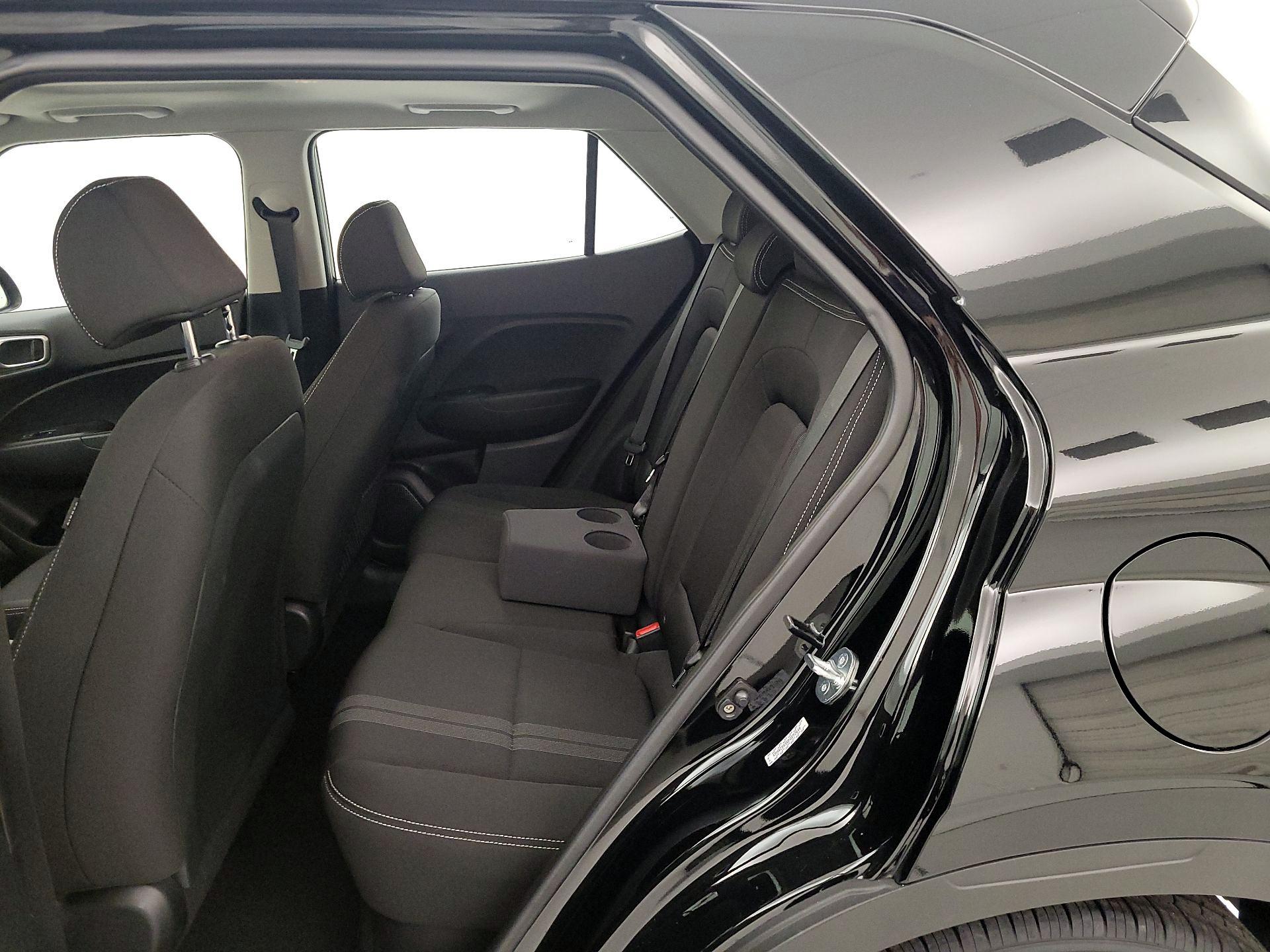 Thumbnail: 2023 Hyundai Venue - 19