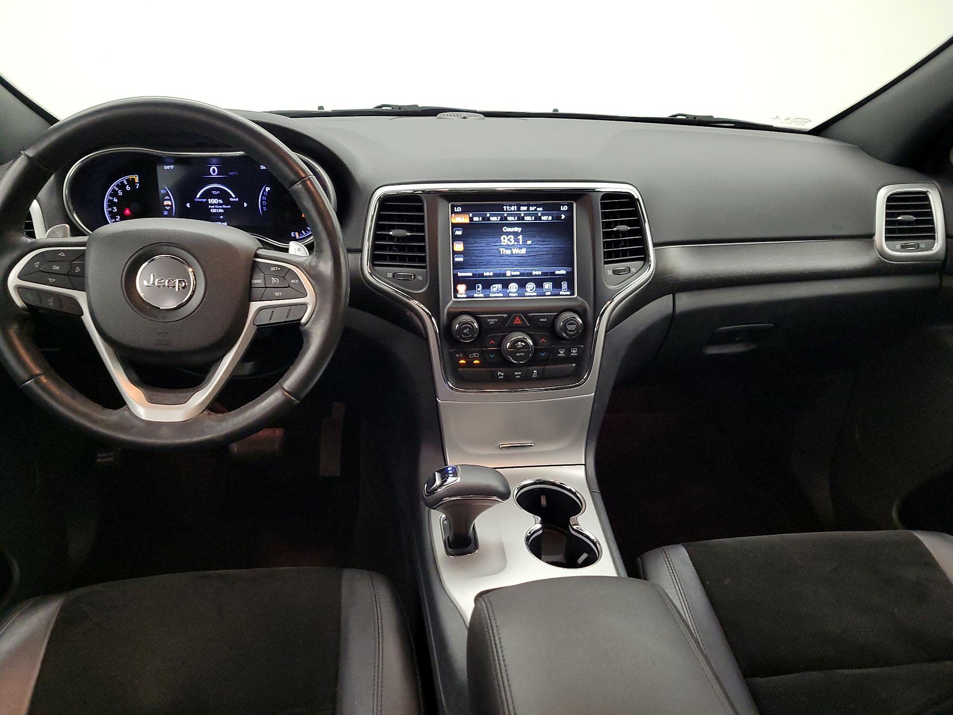 Thumbnail: 2015 Jeep Grand Cherokee - 9