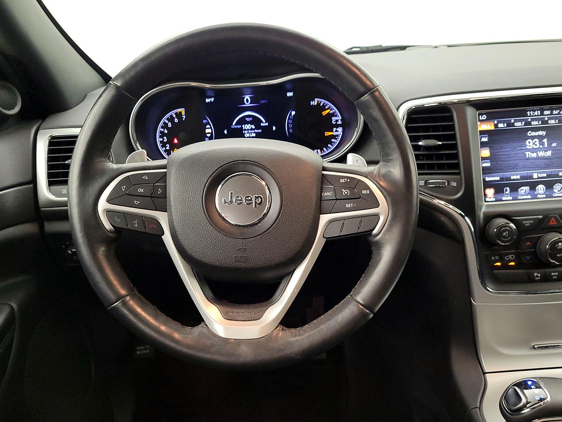 Thumbnail: 2015 Jeep Grand Cherokee - 10